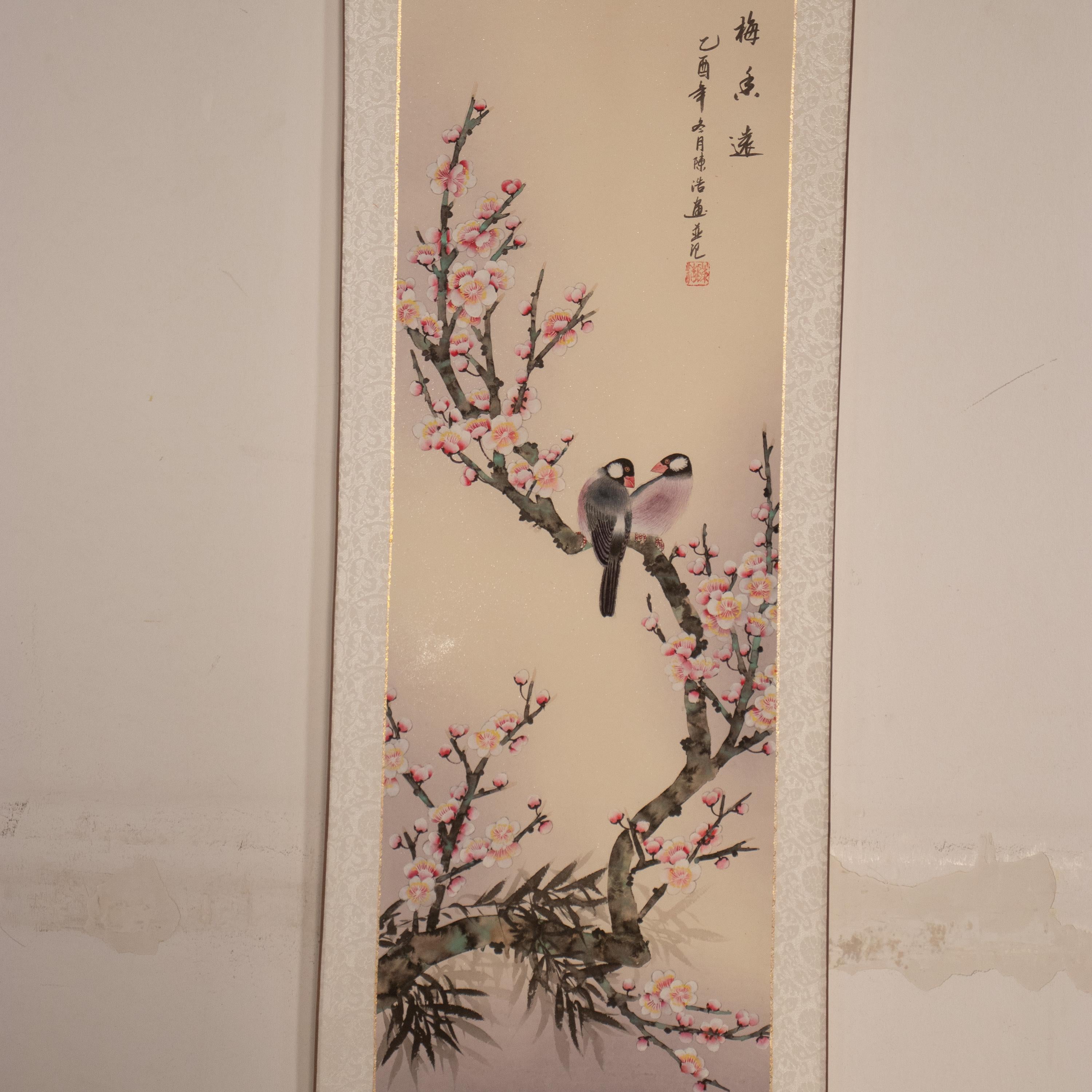 Vintage Chinese Scroll Painting Rice Paper Painted Blue de Hue Porcelain In Excellent Condition For Sale In Milano, IT
