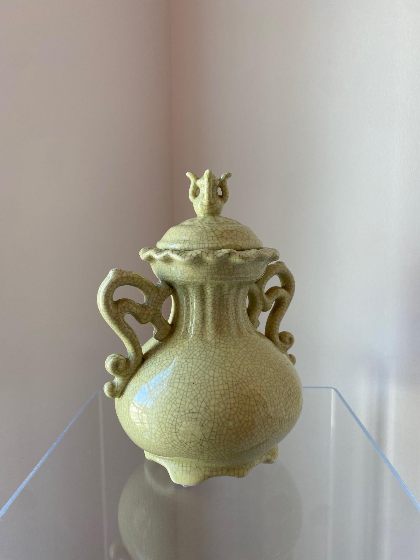 Glazed Vintage Chinese Sculptural Crackle Glaze Chinoiserie Ceramic Urn  For Sale