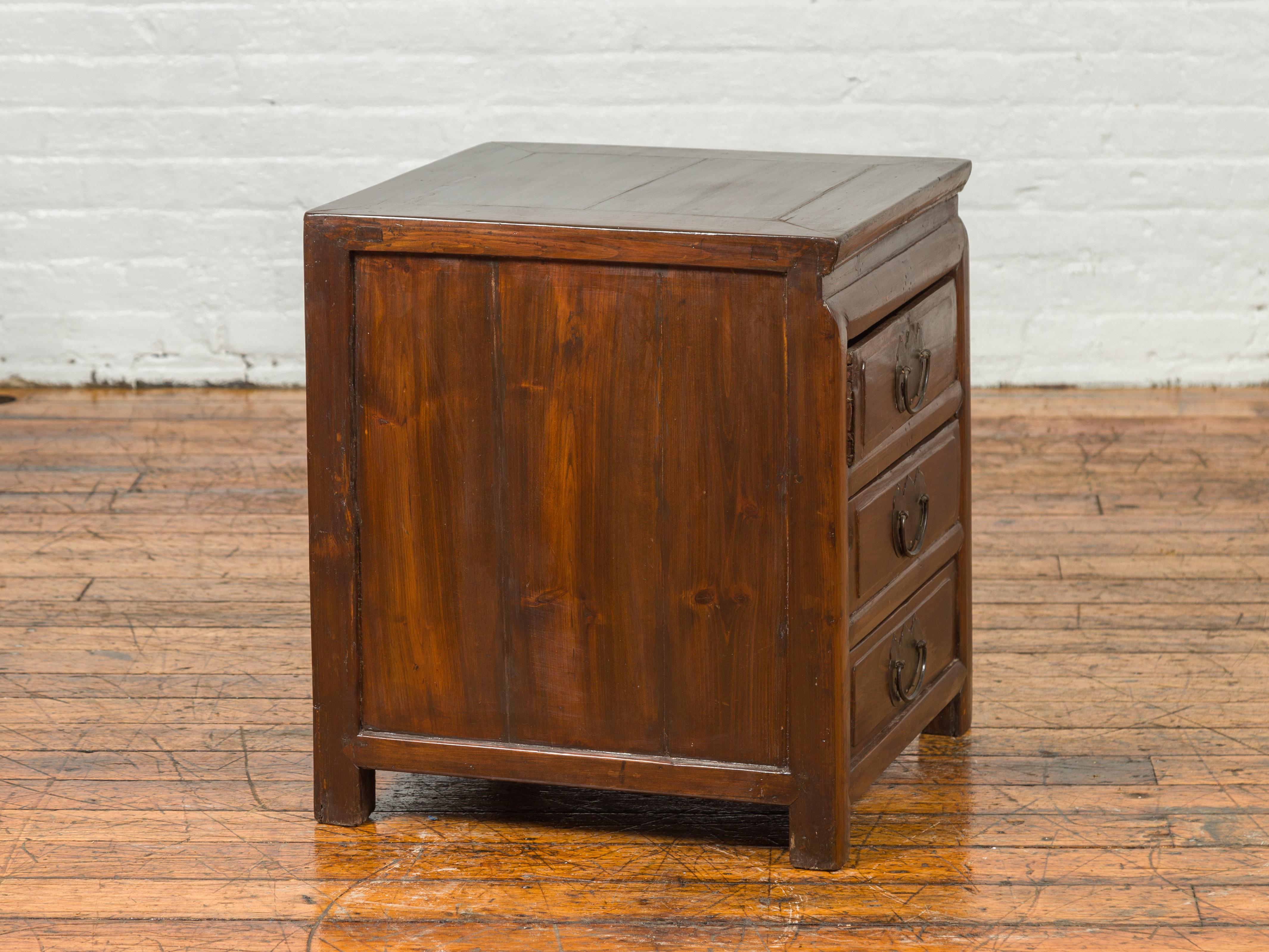 Midcentury Side Chest with Three-Drawers and Traditional Butterfly Hardware For Sale 5