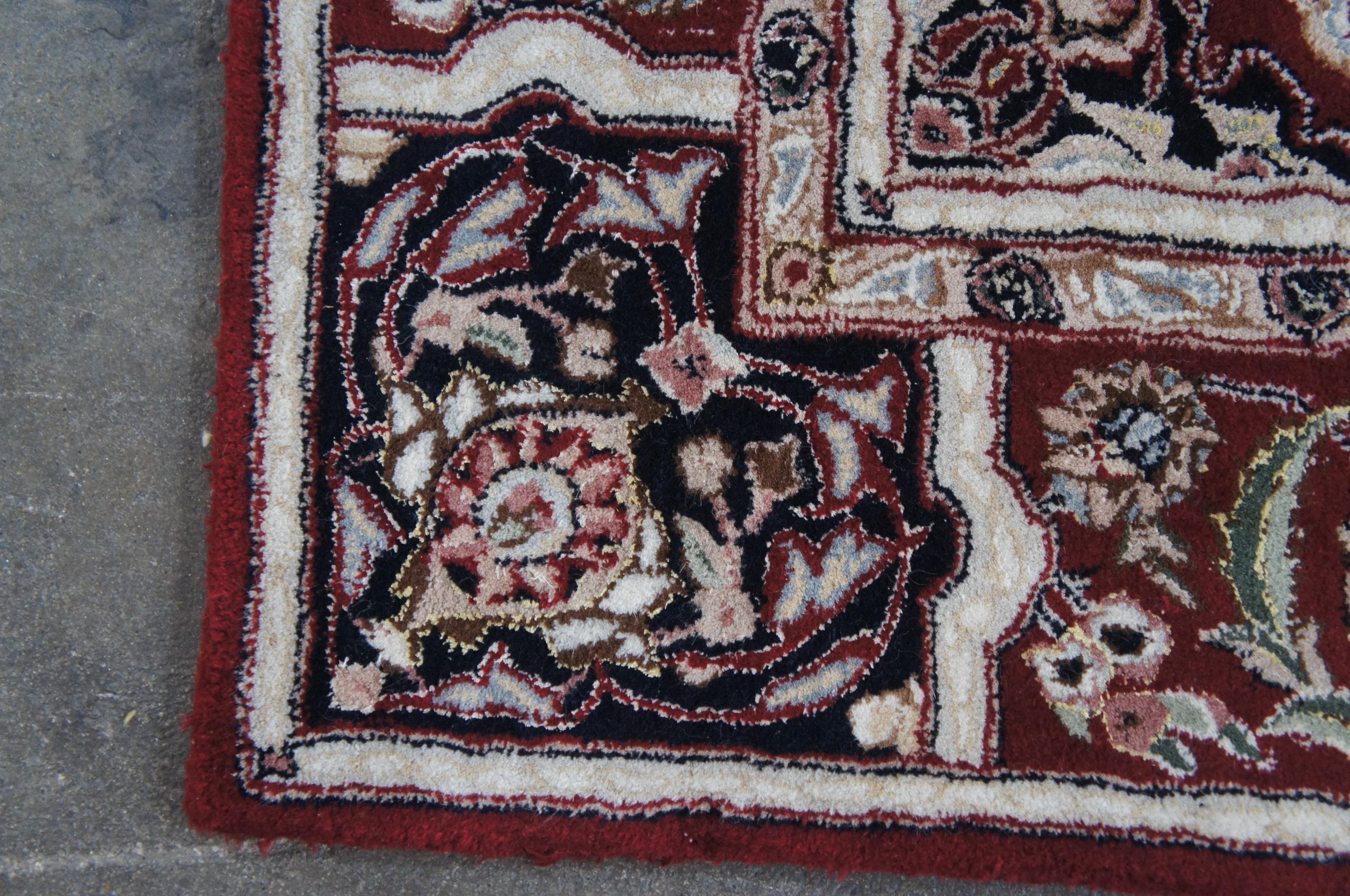 20th Century Vintage Chinese Sino Floral All Over Persian Medallion Area Rug Carpet 5' x 8' For Sale