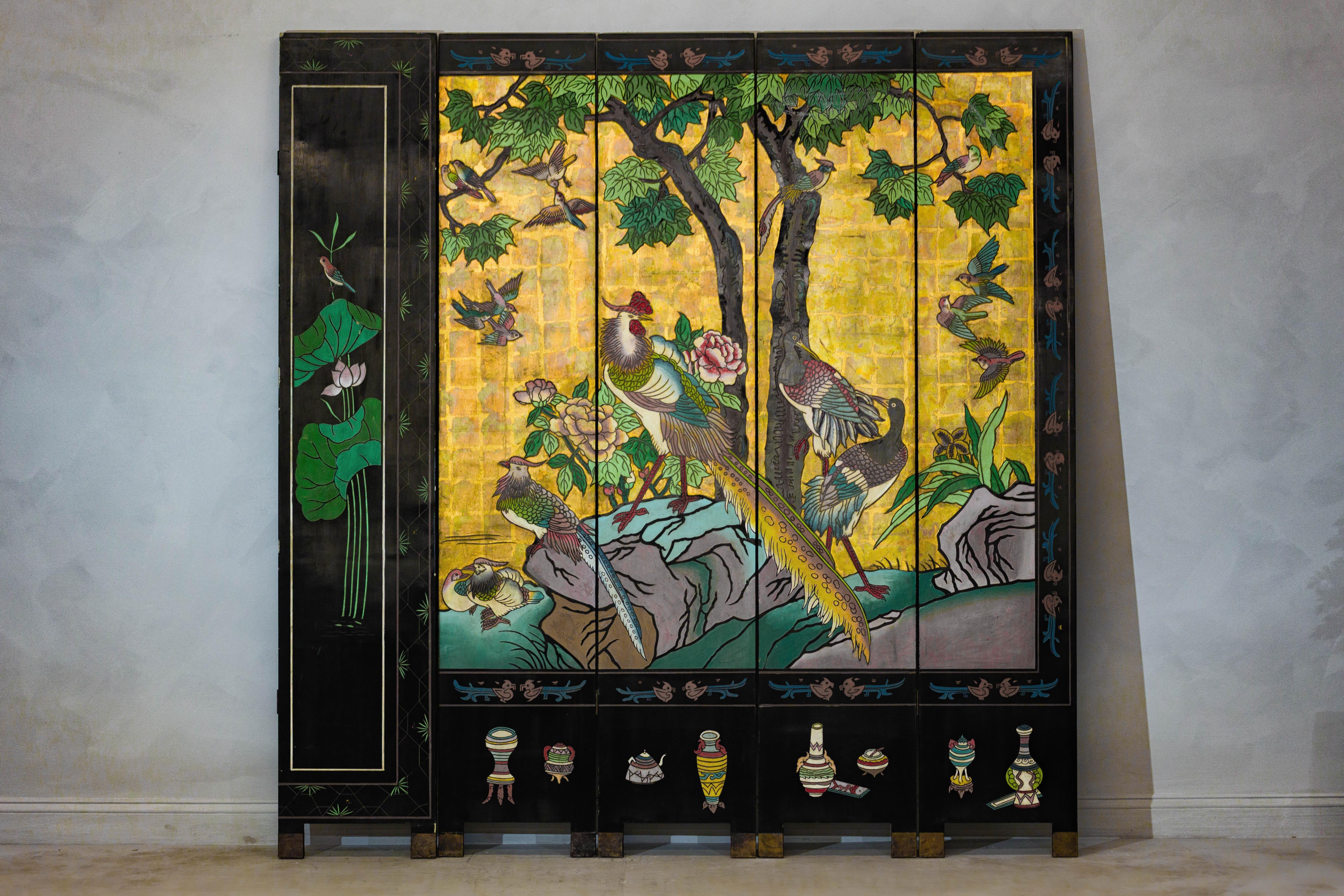 Vintage Chinese Six-Panel Screen with Painted Birds, Flowers, and Gold Detailing For Sale 6