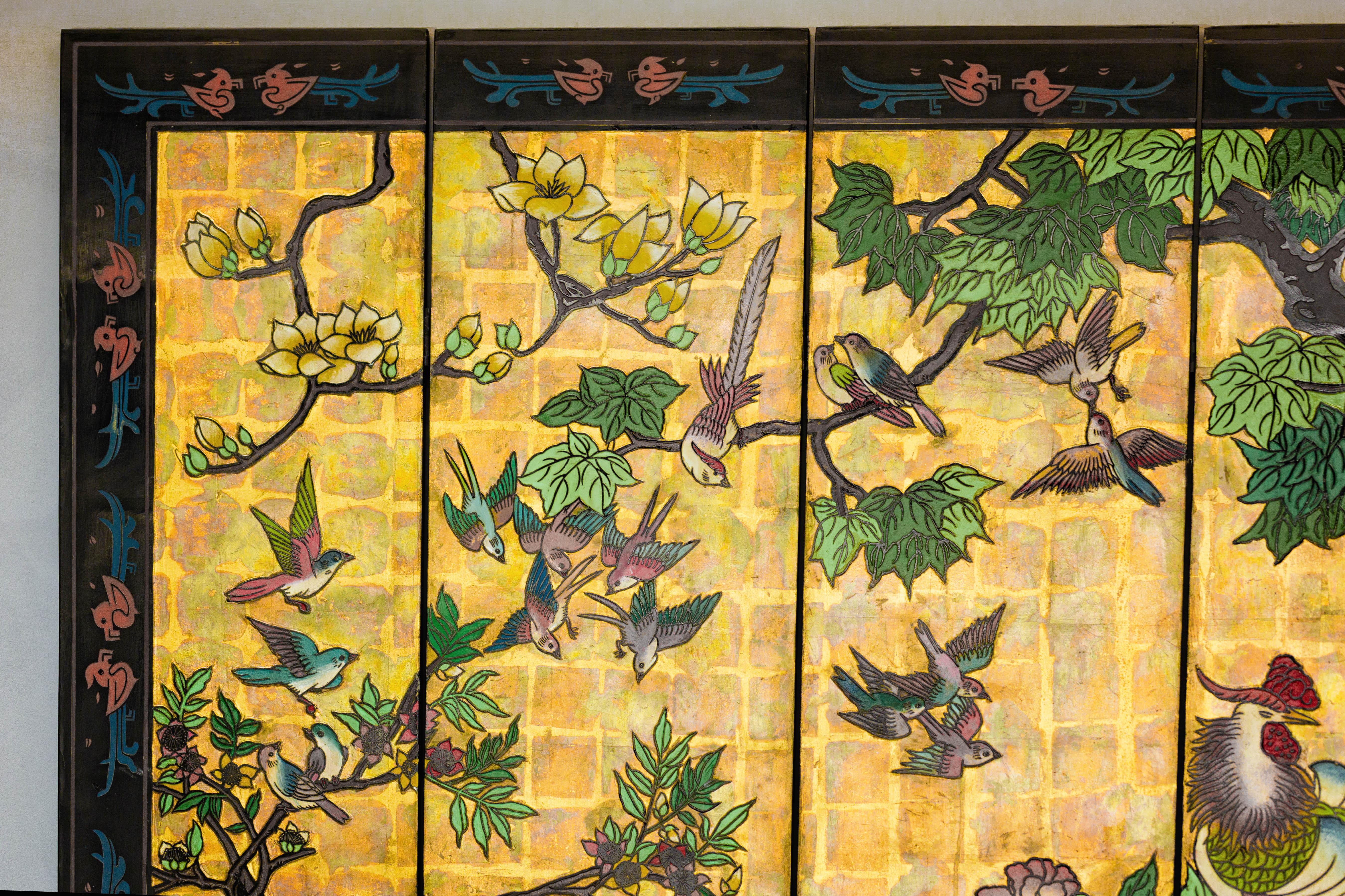 20th Century Vintage Chinese Six-Panel Screen with Painted Birds, Flowers, and Gold Detailing For Sale