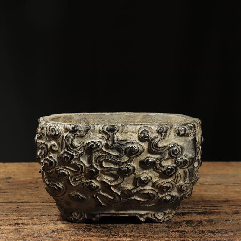 20th Century Vintage Chinese Stone Carving Auspicious Clouds Flower Pot For Sale