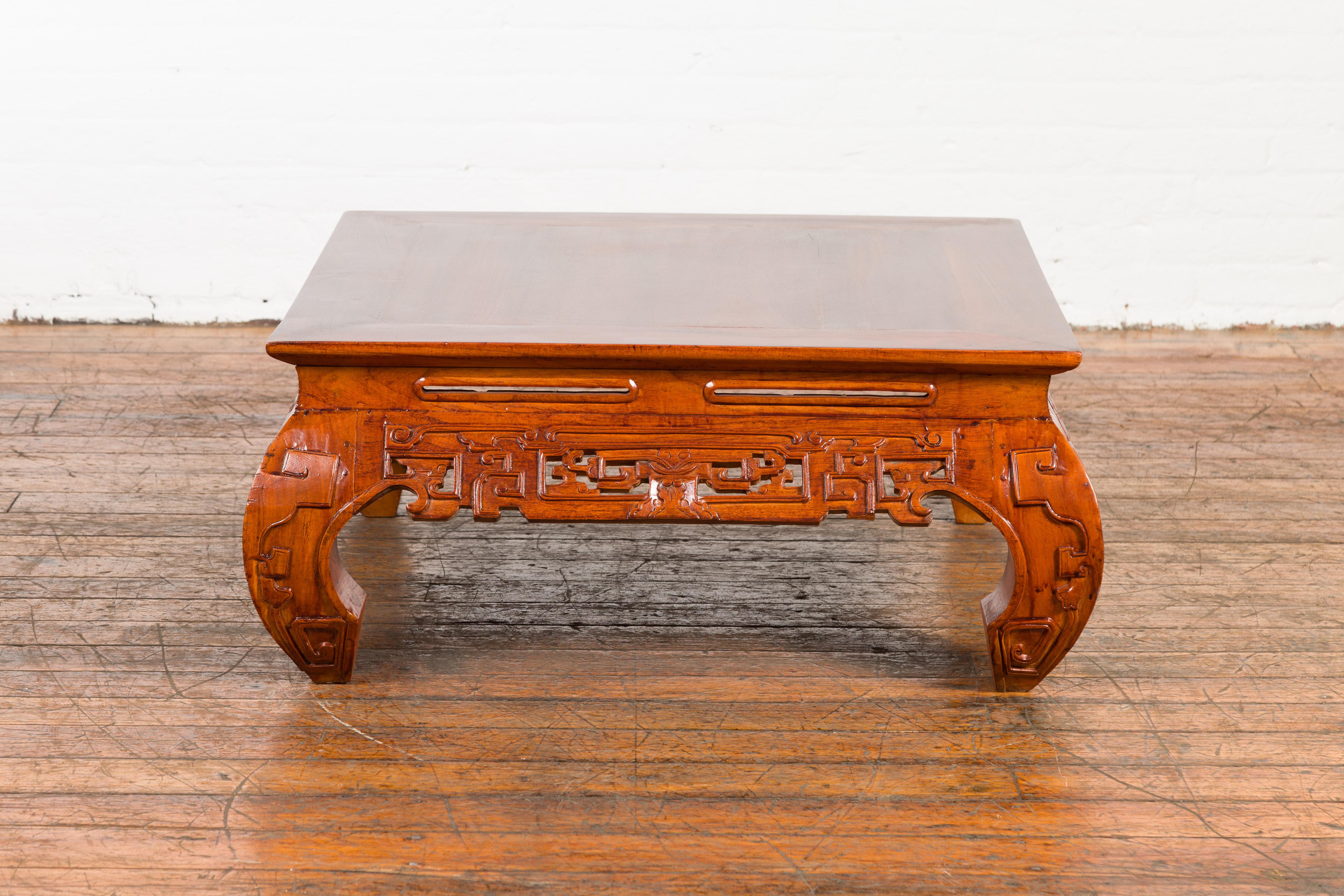 Vintage Chinese Style Low Kang Coffee Table with Carved Scrolls and Chow Legs For Sale 6