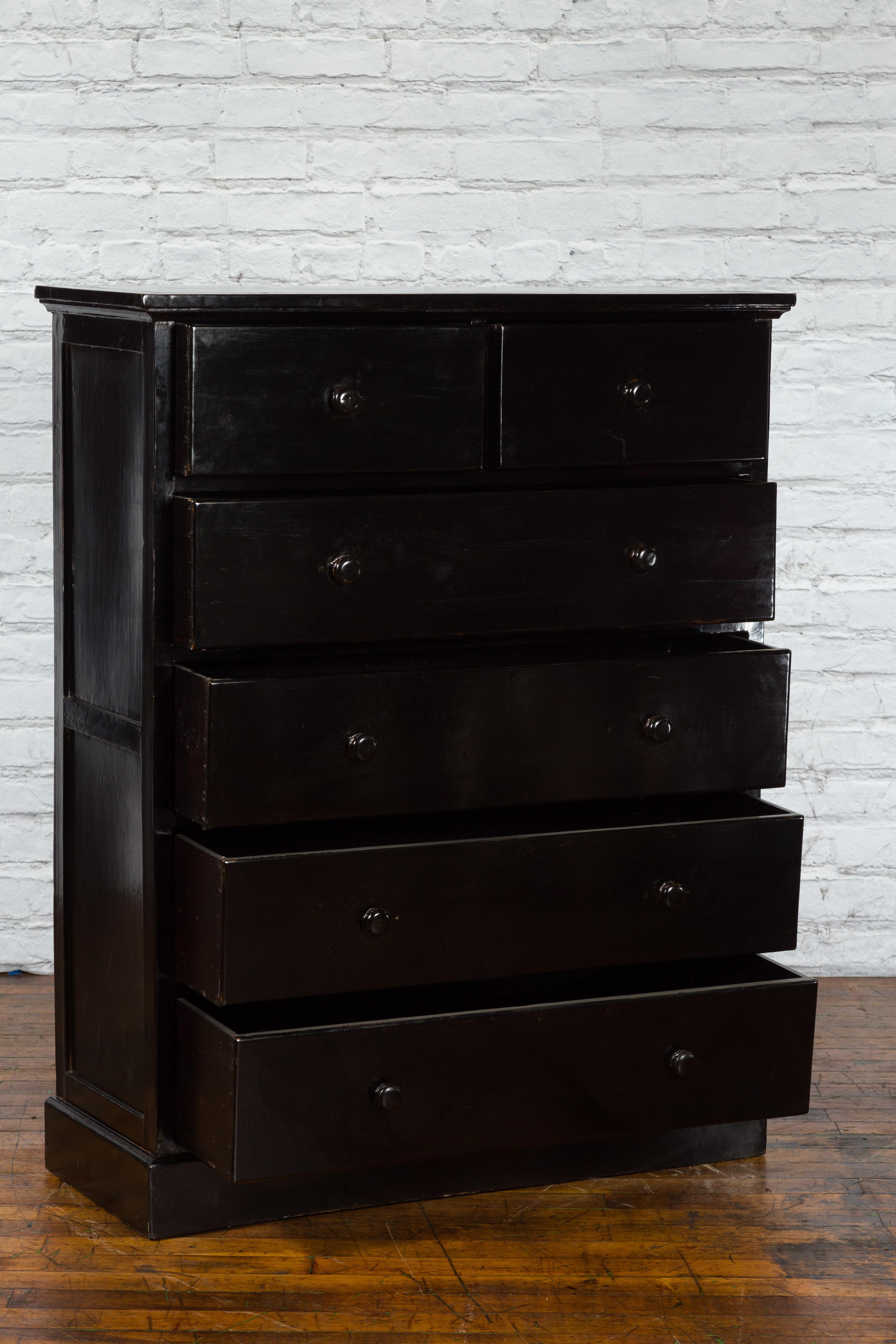Vintage Chinese Tall Black Lacquered Elmwood Chest with Six Drawers For Sale 5