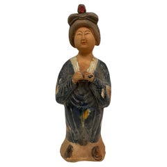 Statua di tomba in ceramica smaltata cinese d'epoca Tang tricolore