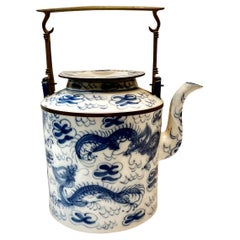 Retro Chinese Teapot
