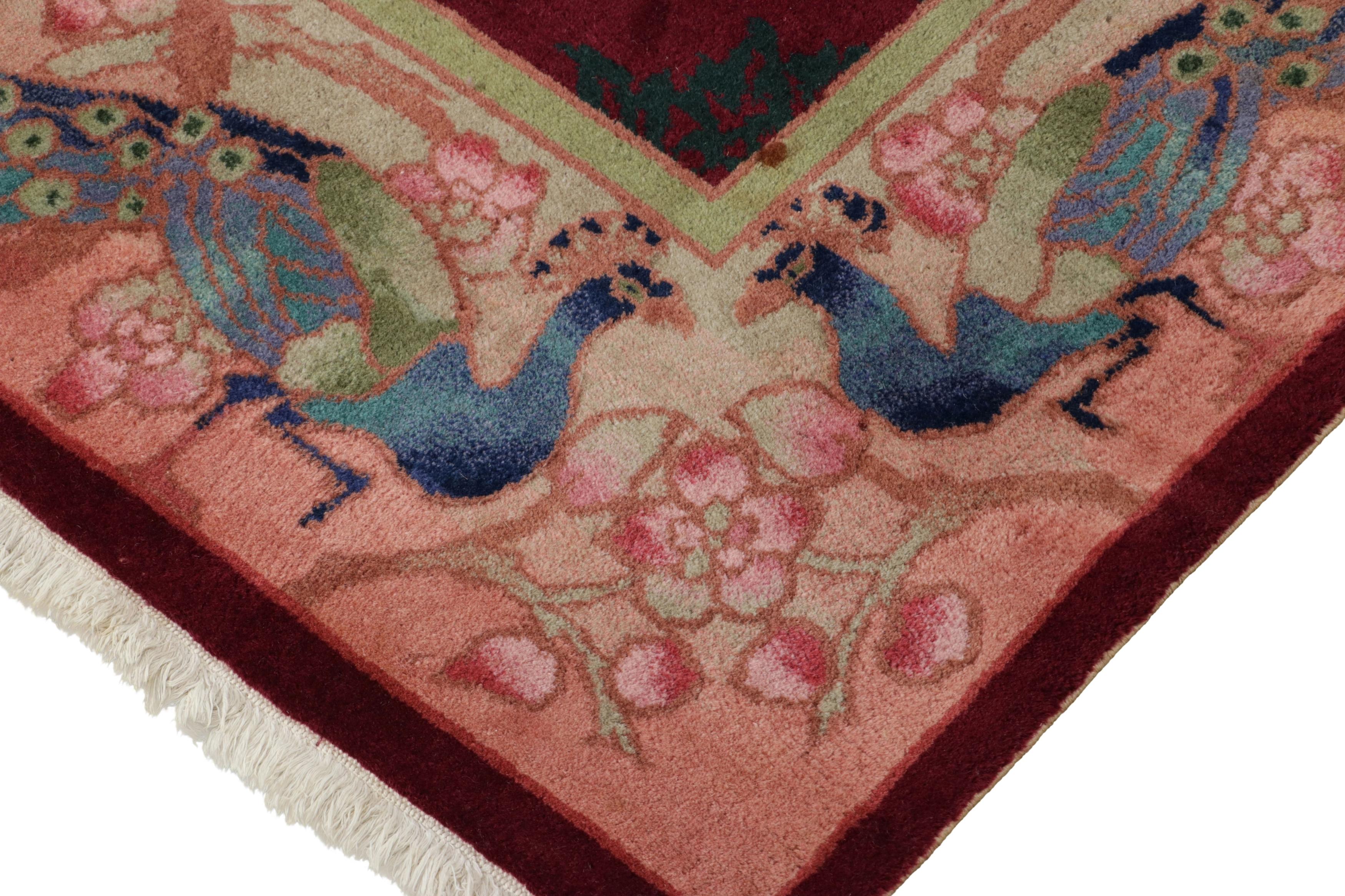 Début du 20ème siècle Textile chinois vintage, rouge avec brocart géométrique vibrant - Rug & Kilim en vente