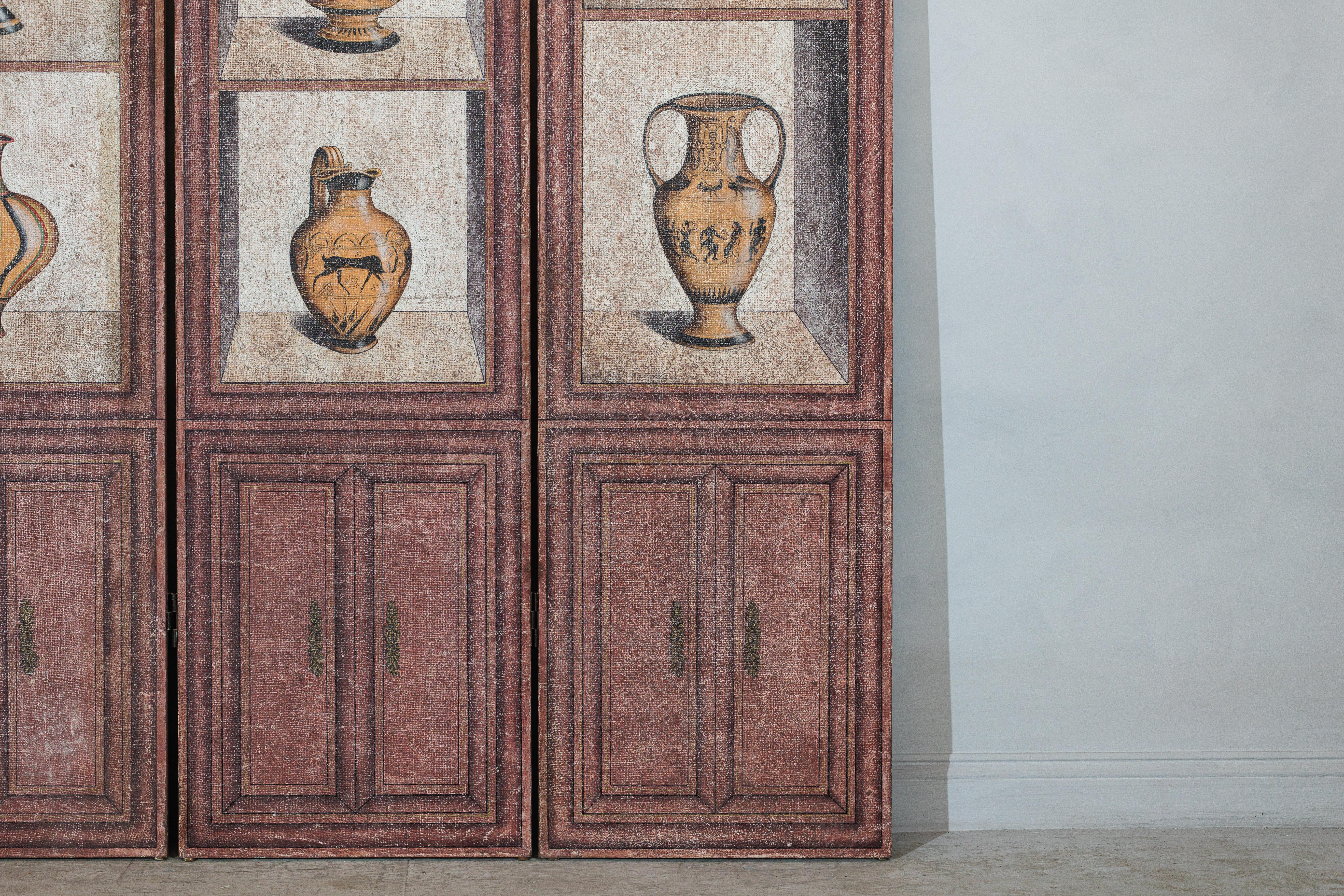 Vintage Chinese Three-Panel Screen with Painted Classical Vessel Motifs For Sale 3