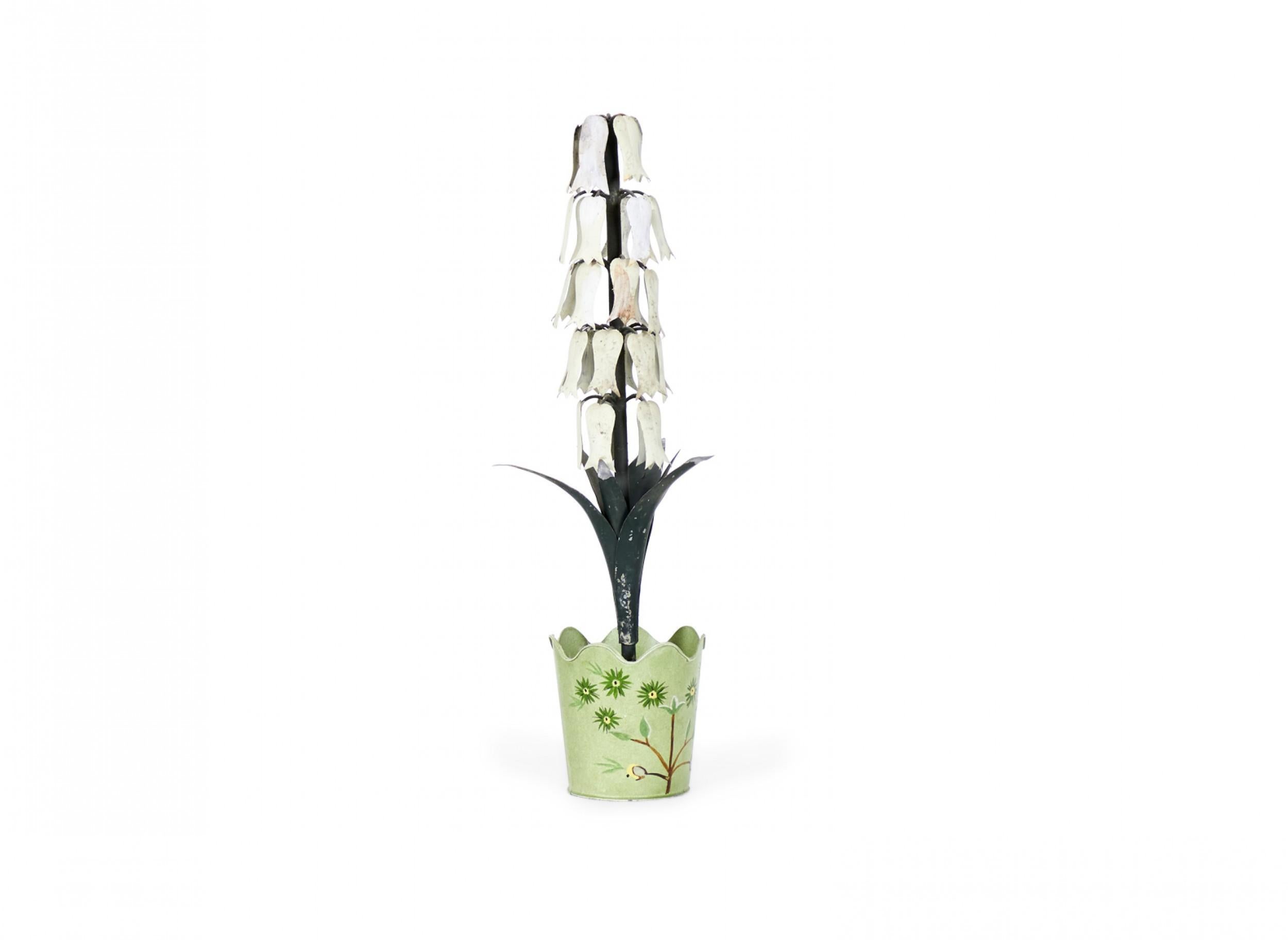 Vintage Chinese Tole und Eisen Potted Flower Skulptur (Handgefertigt) im Angebot