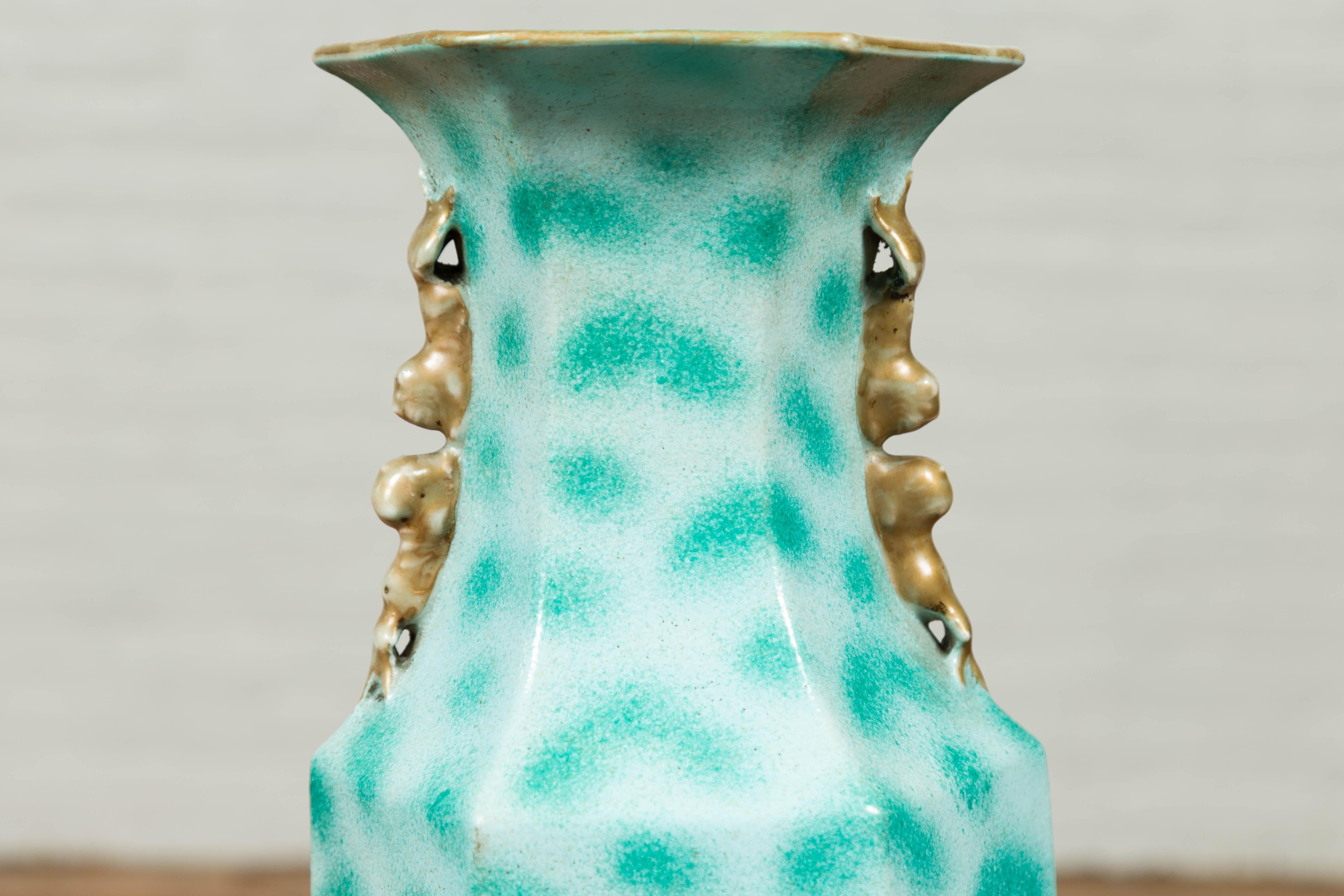 20th Century Vintage Chinese Turquoise Vase with Spotted Design and Hexagonal Neck For Sale