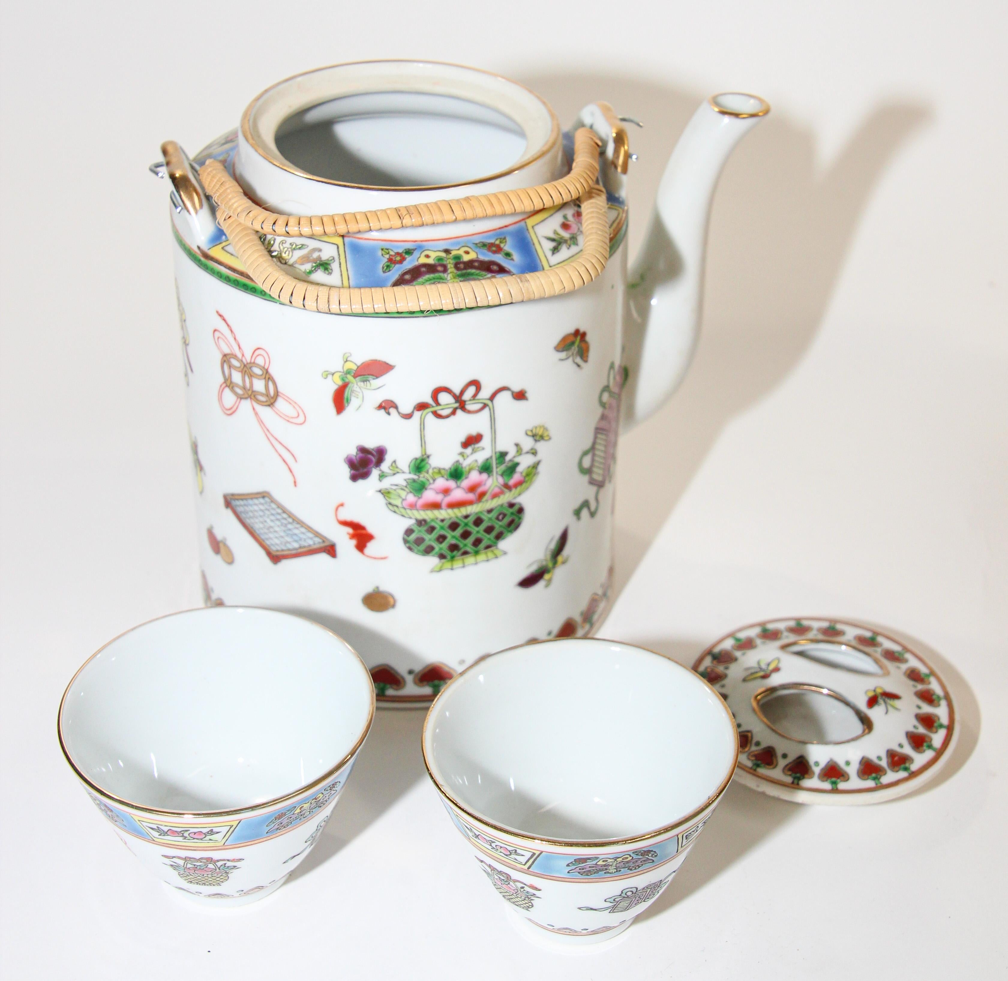 Vintage Chinese White Mun Shou Porcelain Tea Set in Basket 4
