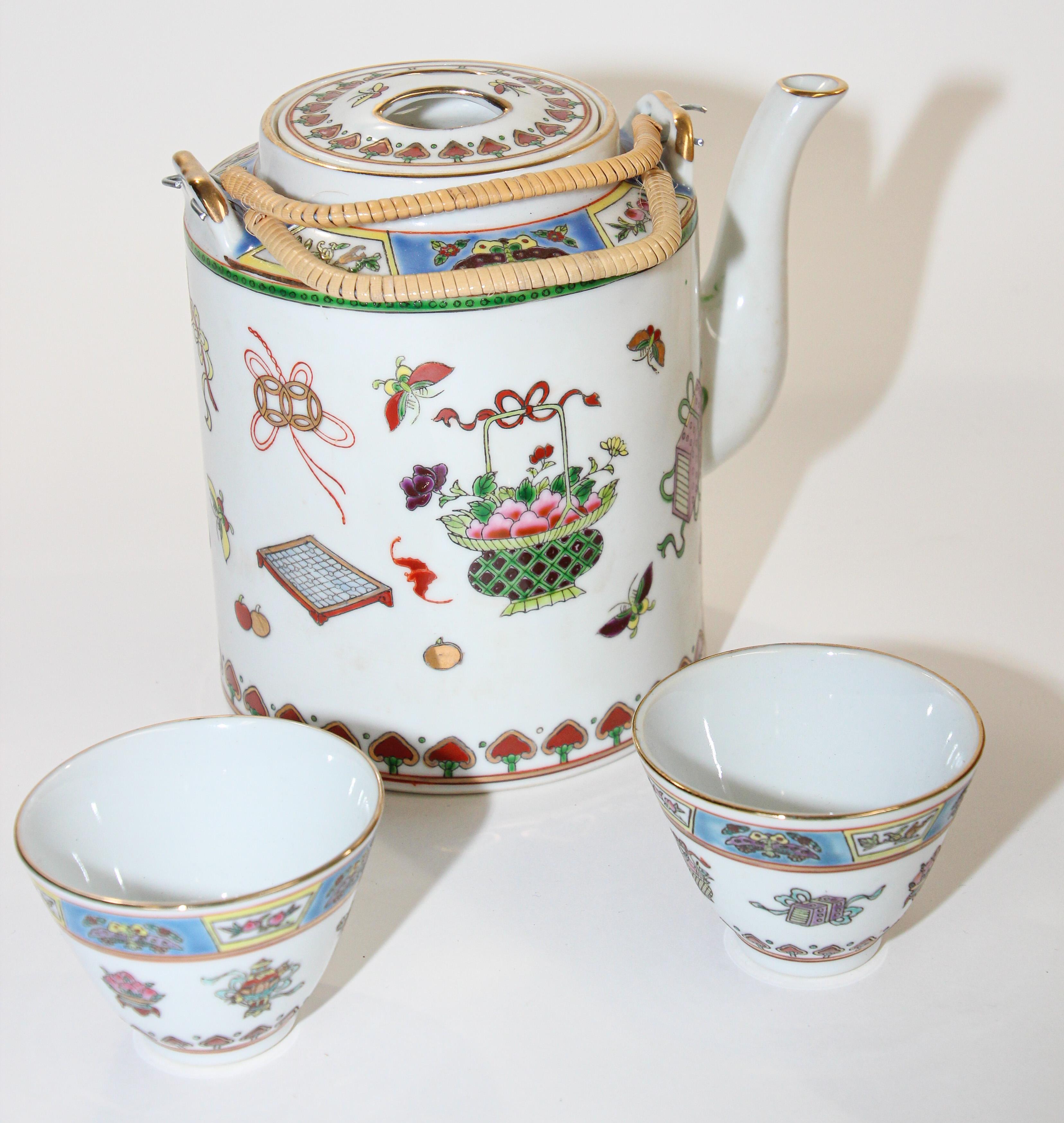 Chinese Export Vintage Chinese White Mun Shou Porcelain Tea Set in Basket