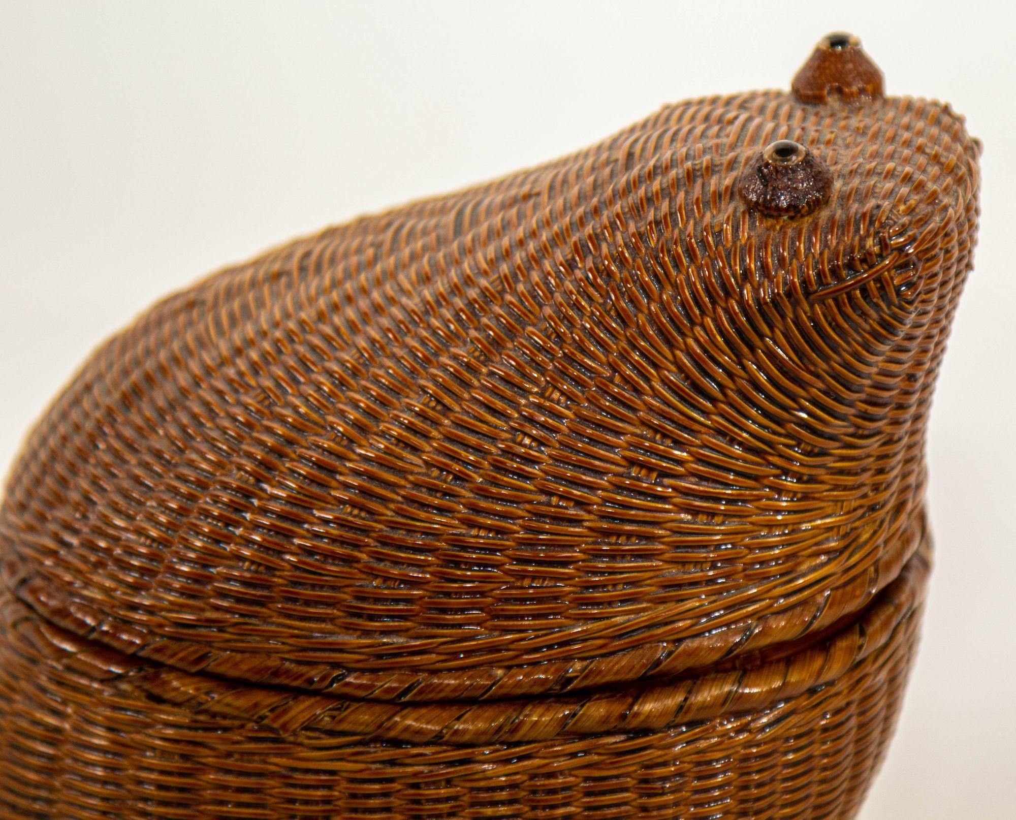Hand-Crafted Vintage Chinese Wicker Rattan Frog Shape Lidded Trinket Box