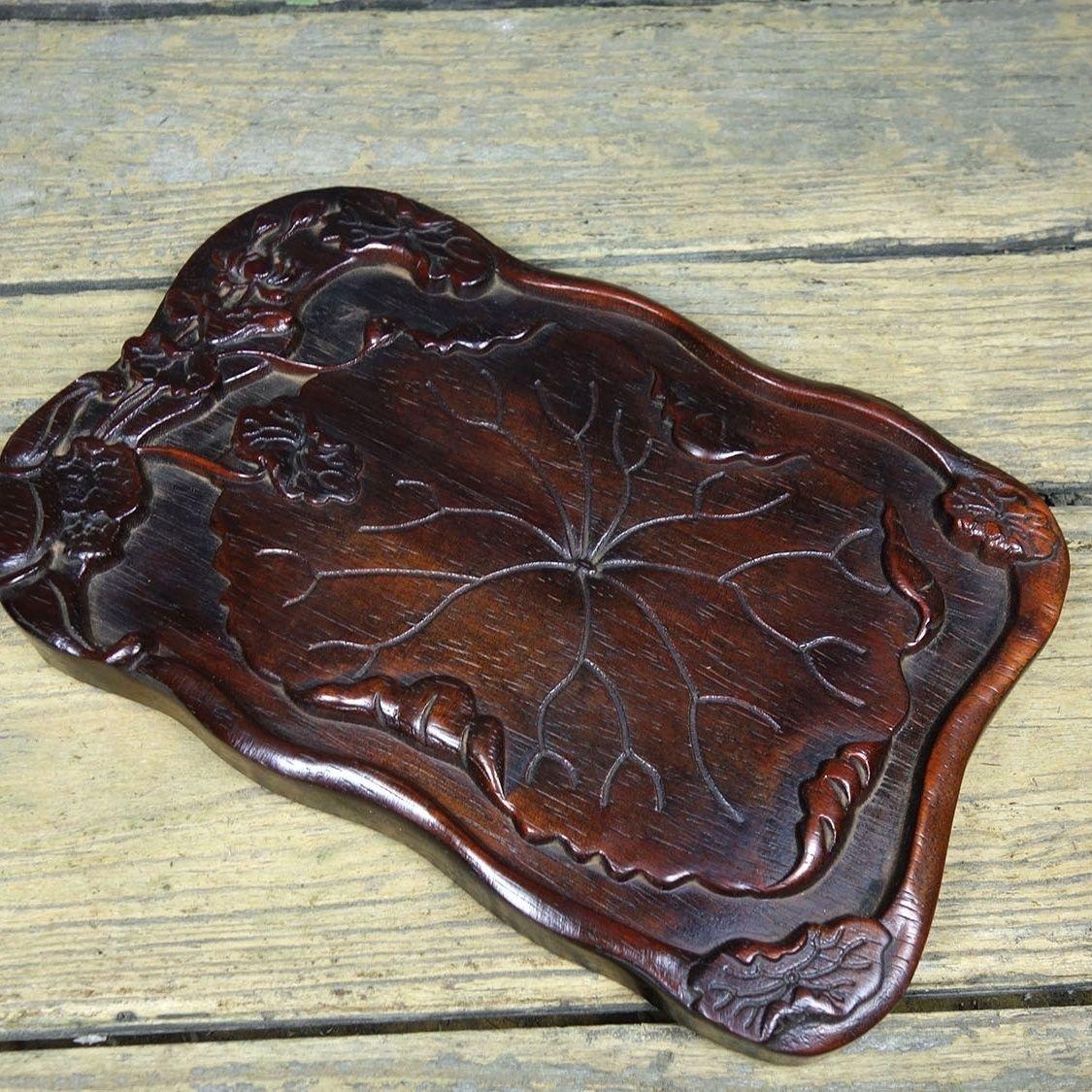 Vintage Chinesisch Holzschnitzerei Lotusblumen Quadratische Platte im Angebot 1
