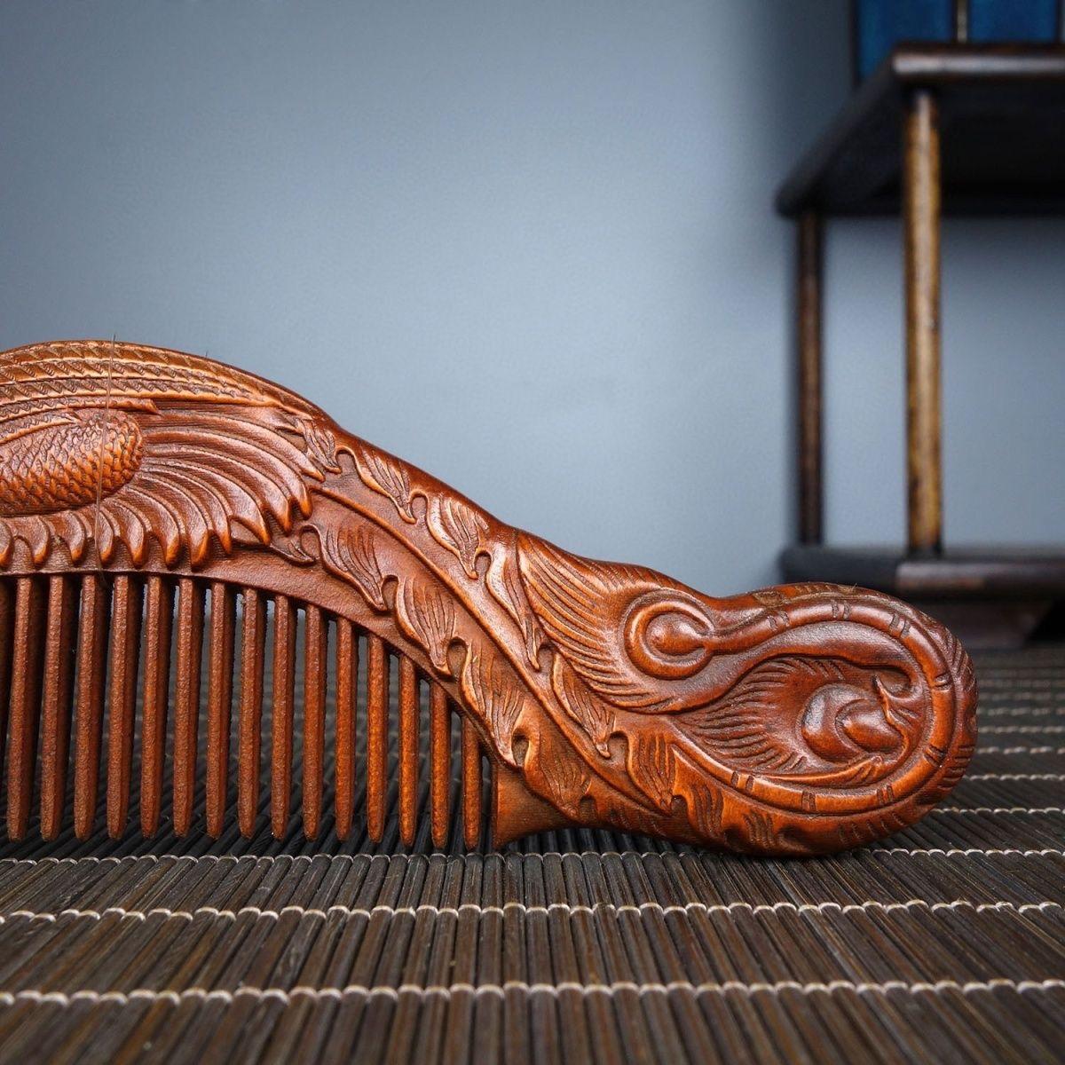 Vintage Chinese Wood Carving Phoenix Kamm im Angebot 2