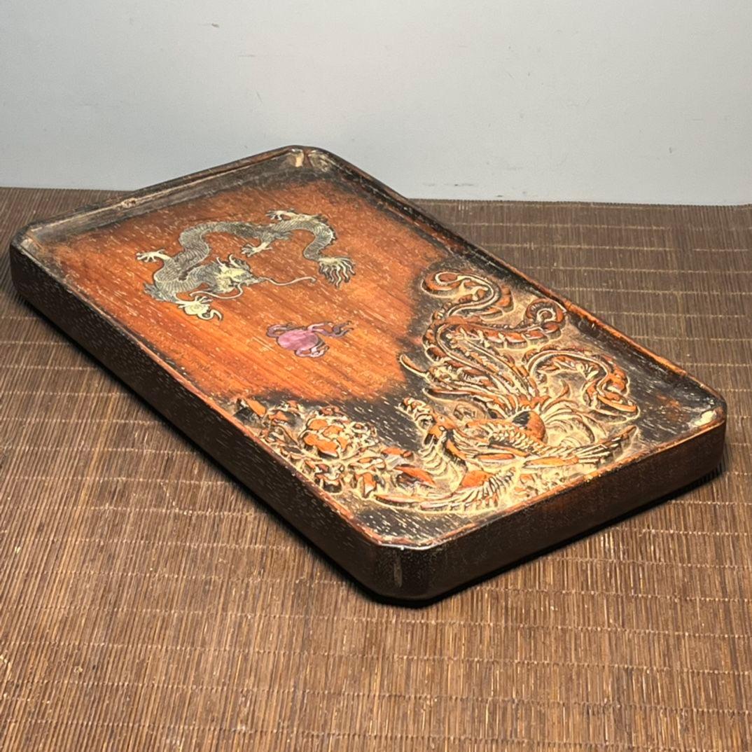 Vintage Chinesisch Holzschnitzerei Phönix Quadratische Platte mit Muschel Inlaying Drache im Angebot 1