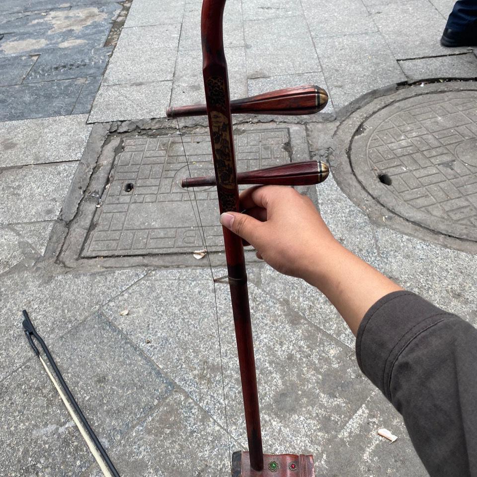 Vintage Chinese Wood Er Hu Musical Instrument For Sale 1