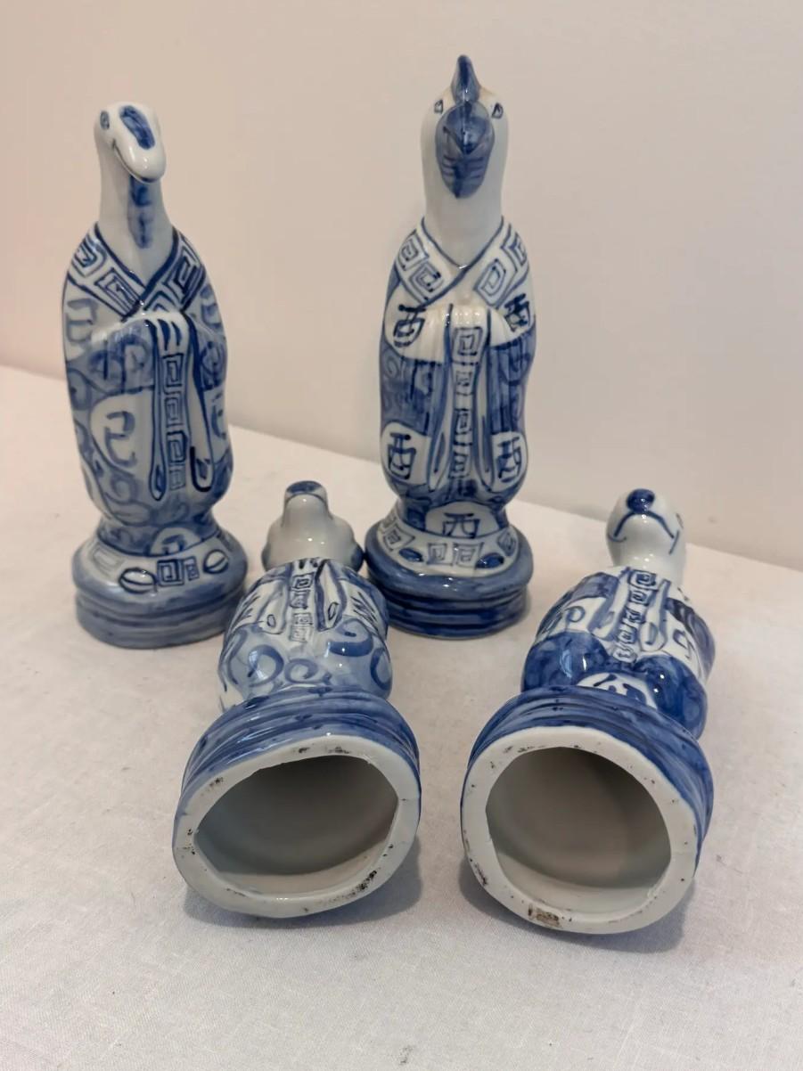 Statuette Zodiac cinesi vintage in bianco e blu - Set di 4 statue in vendita 2