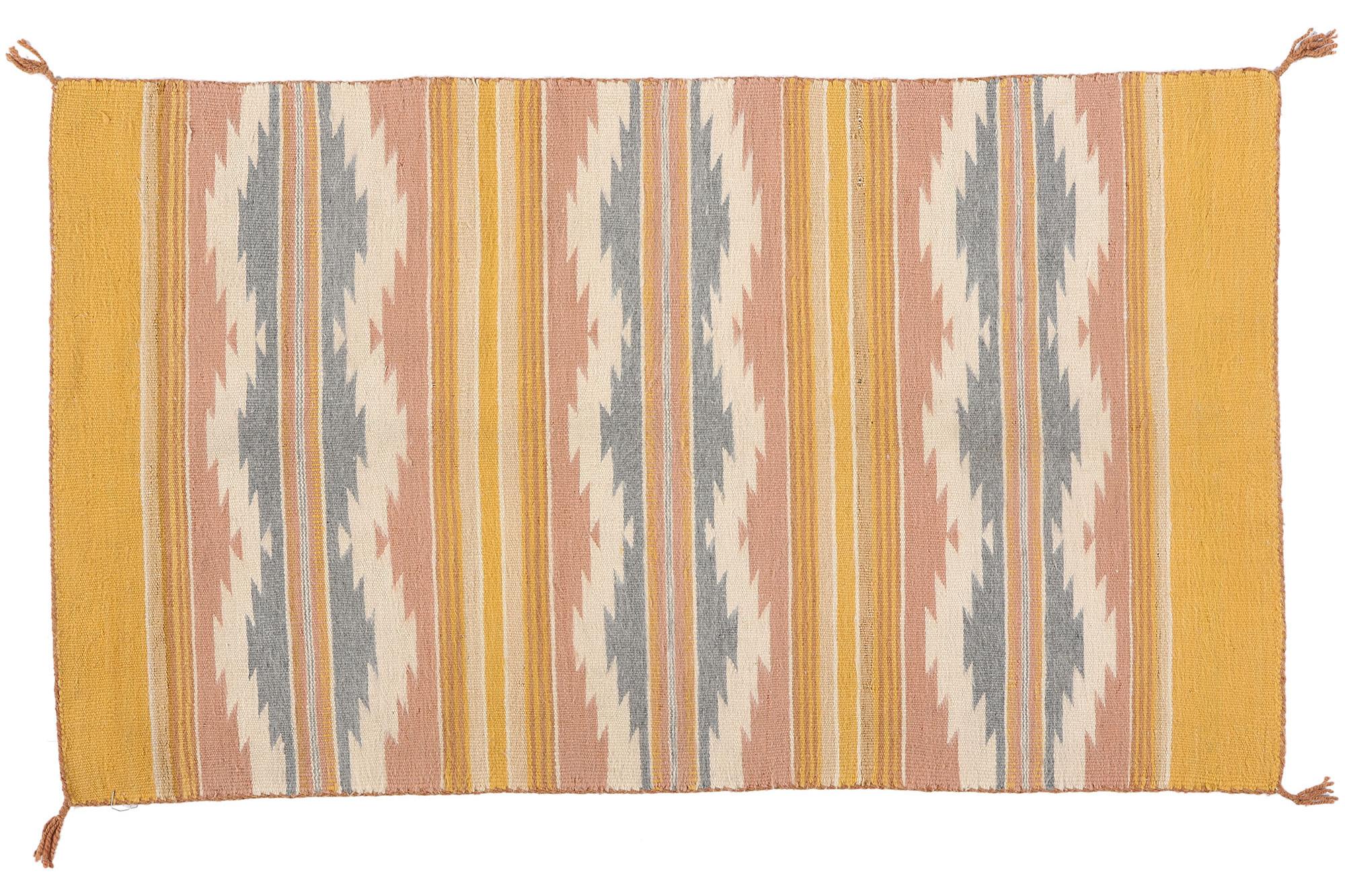 Vintage Chinle Navajo-Style Rug, 02'11 x 04'11 For Sale 2