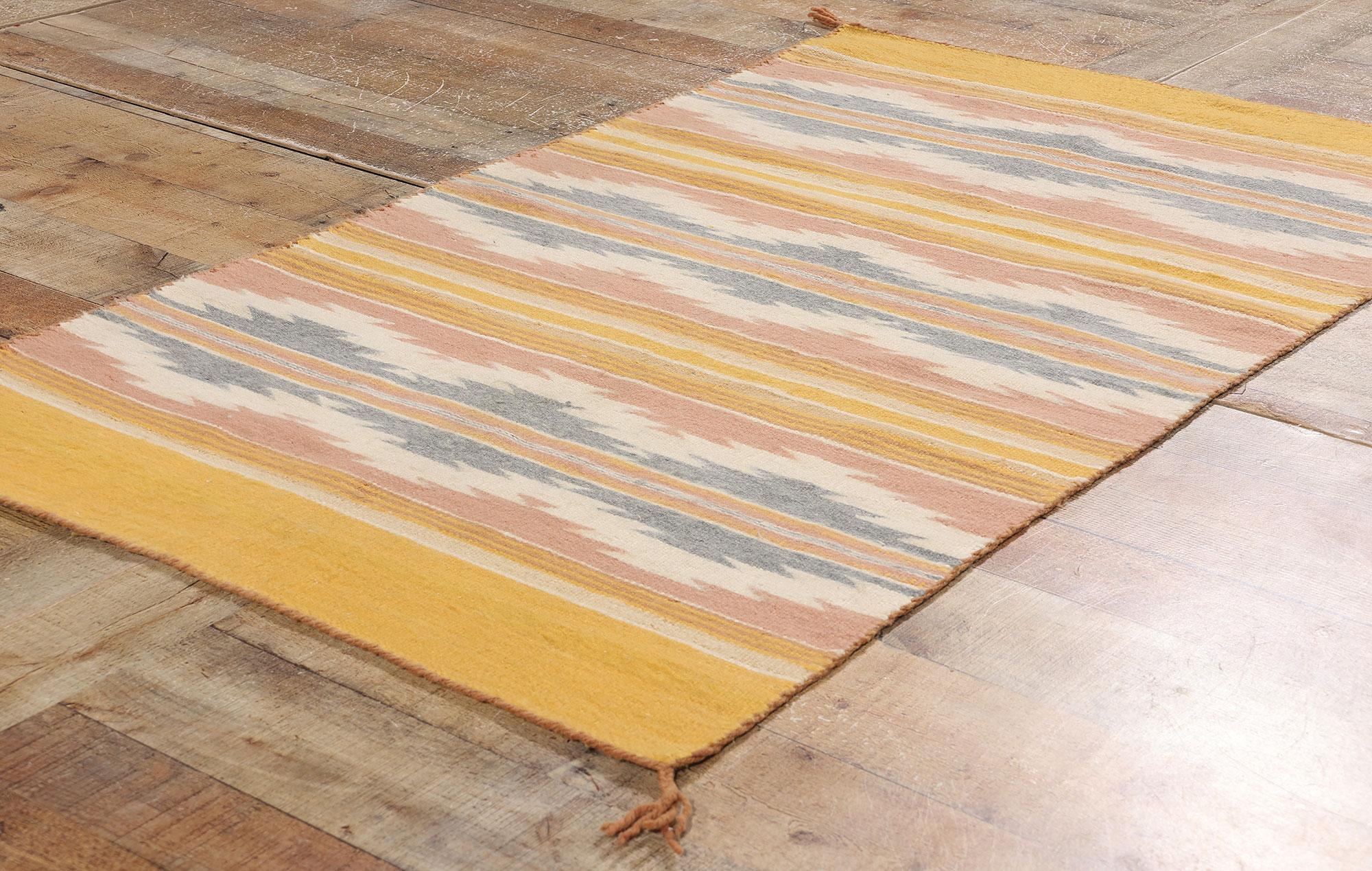 20th Century Vintage Chinle Navajo-Style Rug, 02'11 x 04'11 For Sale