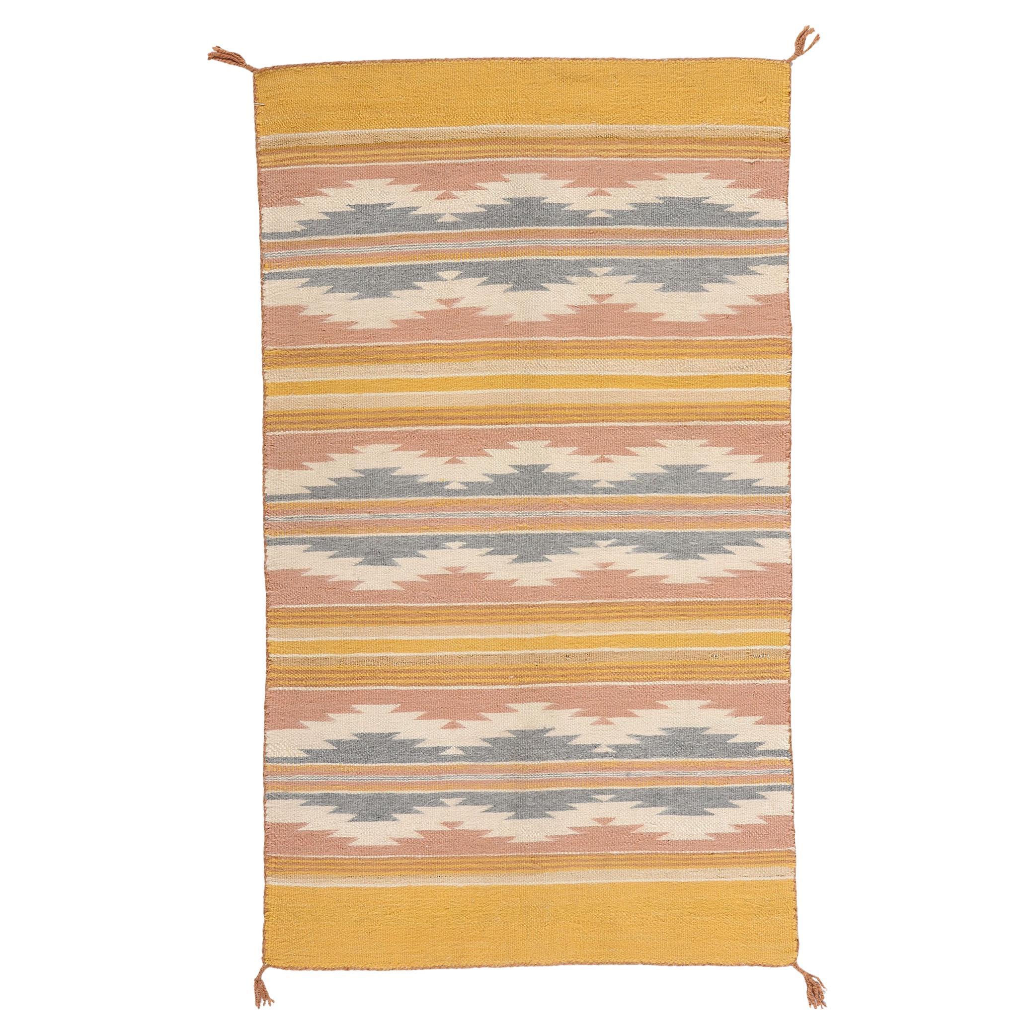 Vintage Chinle Navajo-Style Rug, 02'11 x 04'11 For Sale