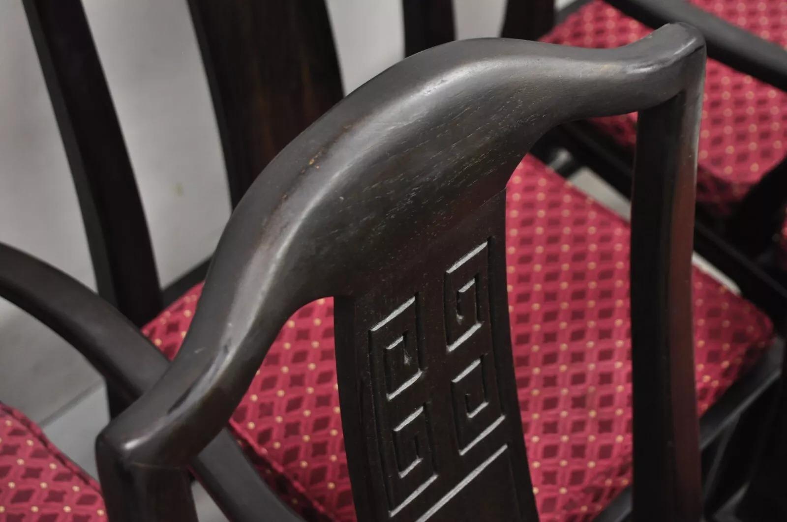 Legno Sedie da pranzo vintage in legno massiccio intagliato in stile Ming Ming asiatico - Set di 6 in vendita