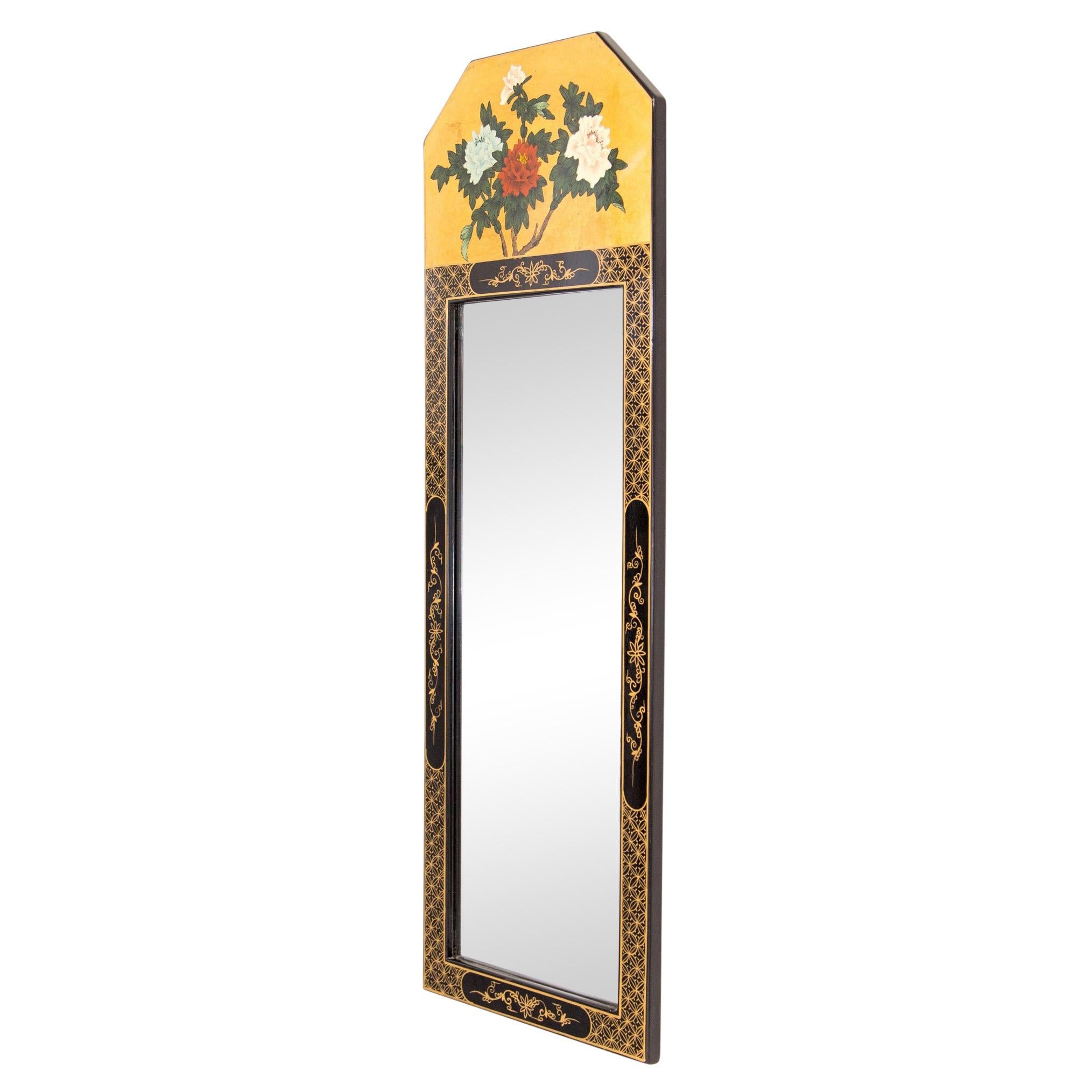 Vintage Chinoiserie black and gold lacquered trumeau wall mirror, circa 1980s. The gilded 8.5
