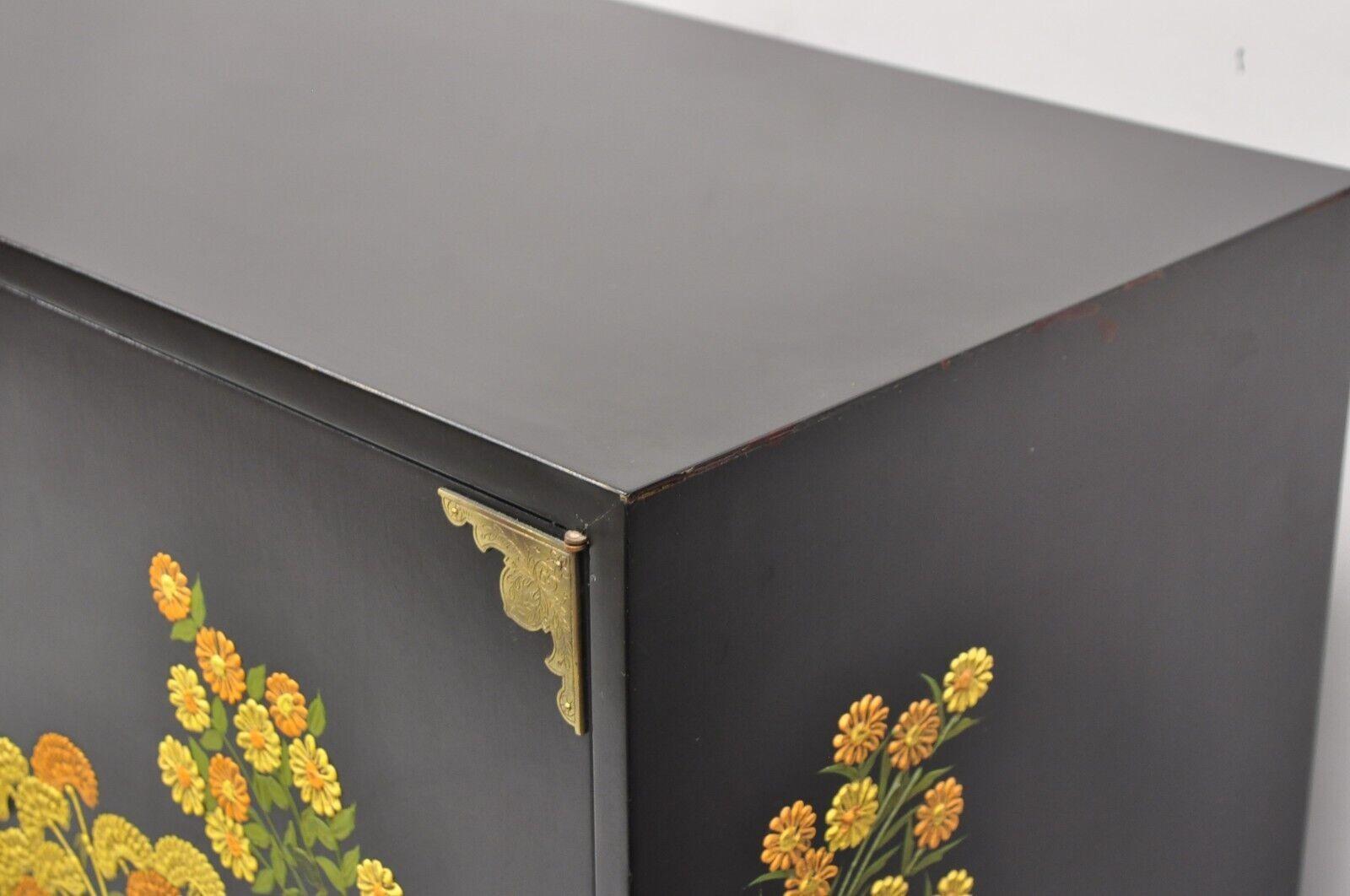 Vintage Chinoiserie Black Lacquer Hand Painted Floral Credenza Cabinet Sideboard For Sale 1