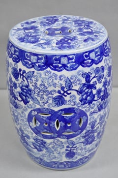 Vintage Chinoiserie Blue White Porcelain Decorated Garden Seat Stool