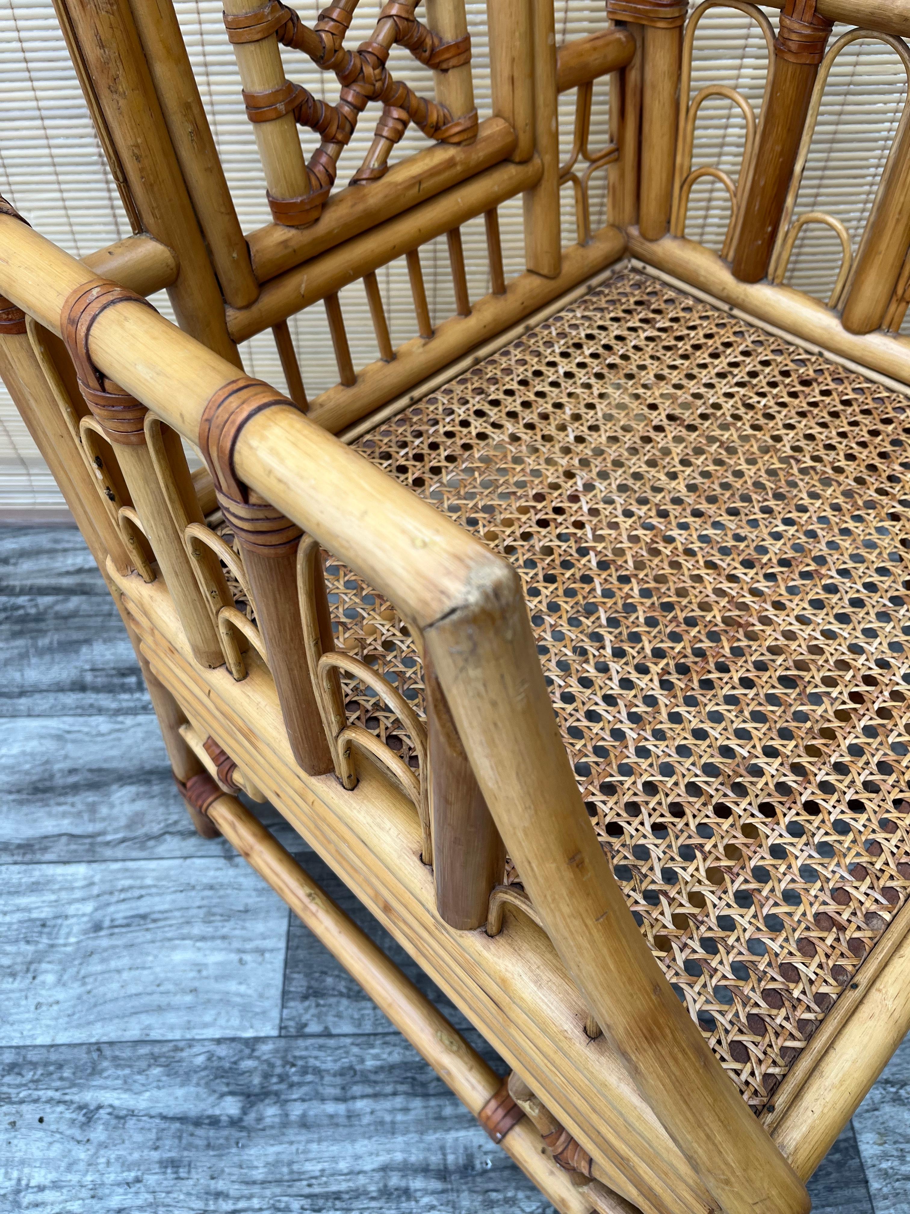 Chaise d'appoint vintage Chinoiserie Brighton Pavilion Style Cane. Circa 1980 en vente 4