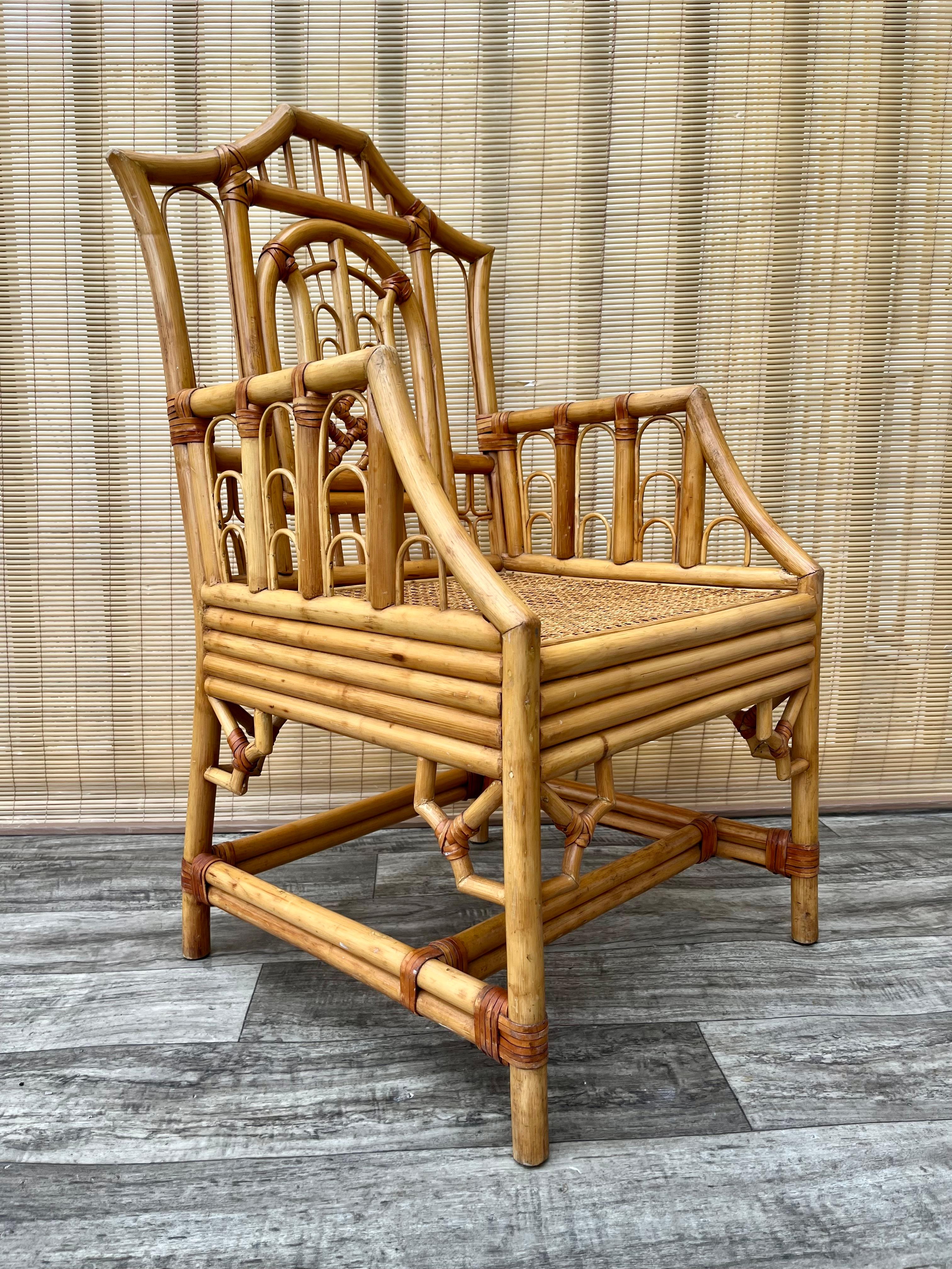 Chinoiseries Chaise d'appoint vintage Chinoiserie Brighton Pavilion Style Cane. Circa 1980 en vente