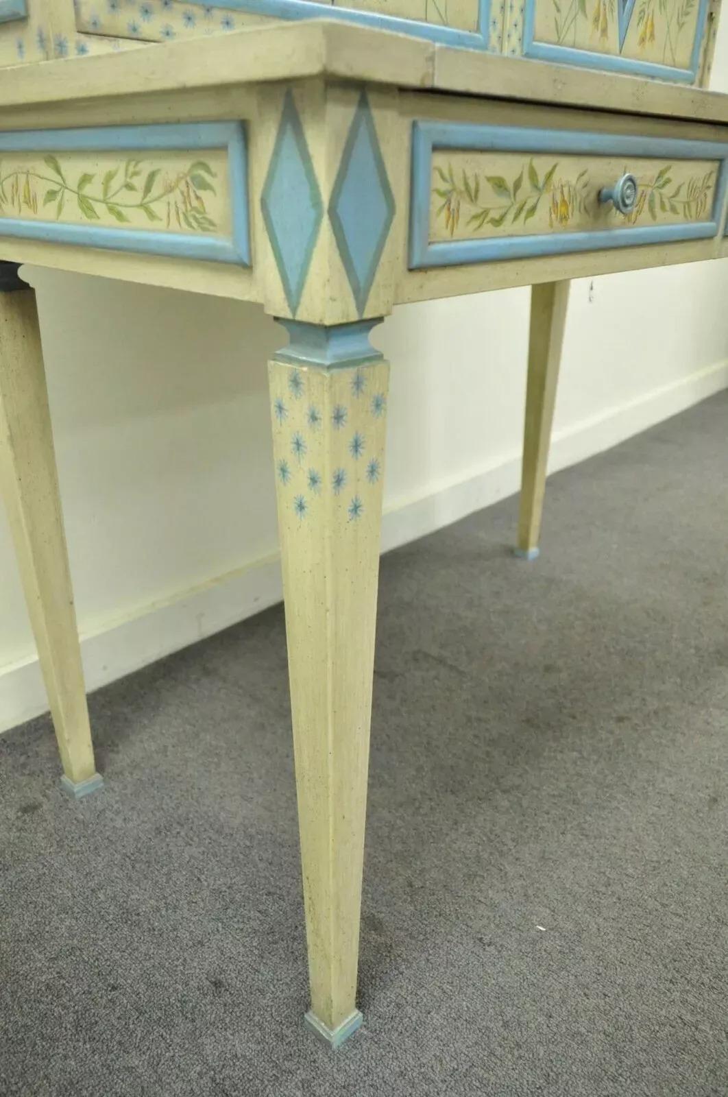Vintage Chinoiserie Schmetterling & Vogel Custom Painted Tall Secretary Schreibtisch & Stuhl (Gehstock) im Angebot