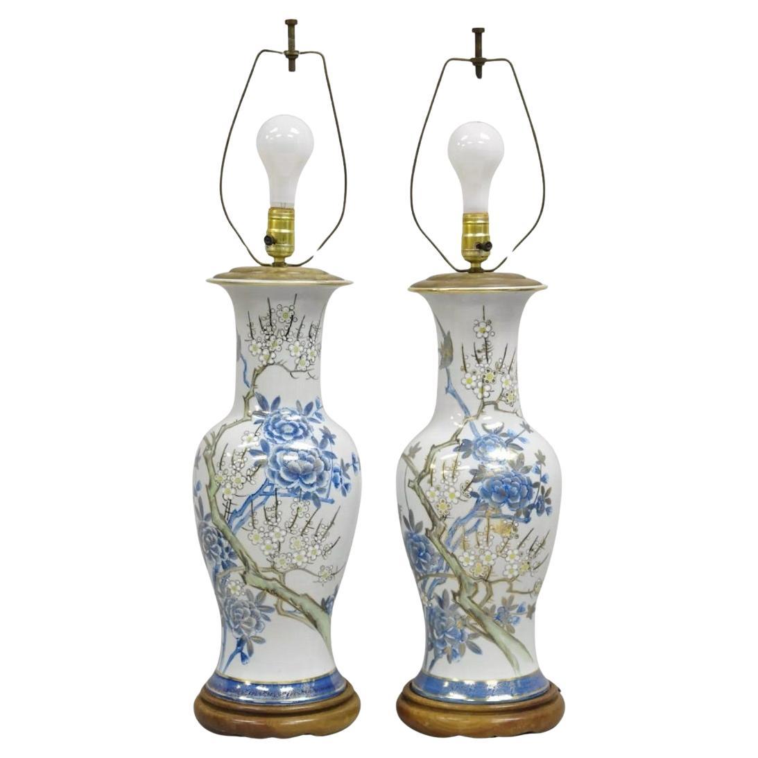 Vintage Chinoiserie Chino Azul Porcelana Jardiniere Jarrón Lámpara de mesa - un par