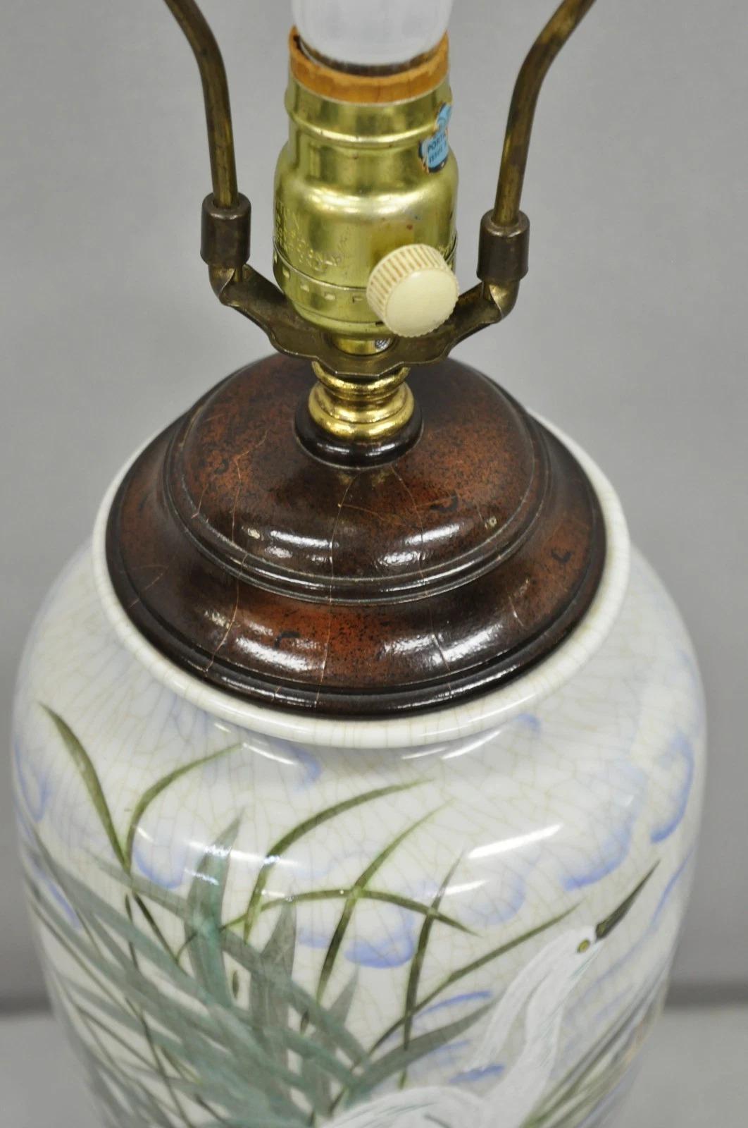 Vintage Chinoiserie Chinese Porcelain Jardiniere Table Lamp w Painted Crane Bird For Sale 6