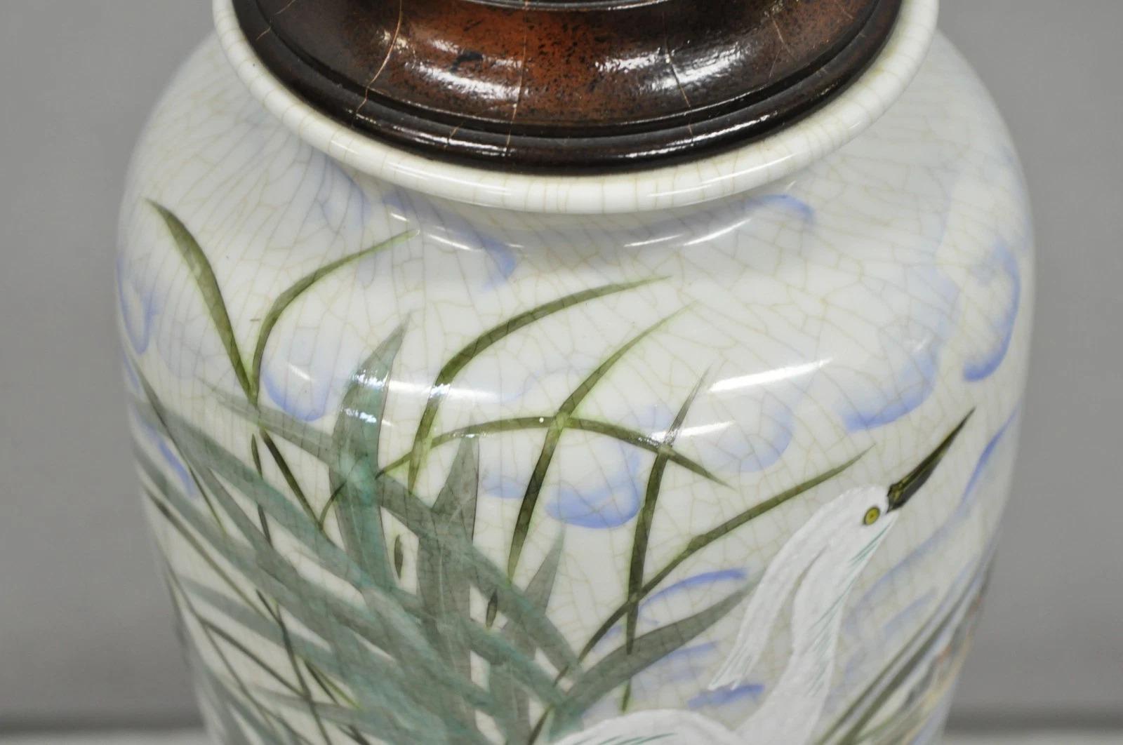 Vintage Chinoiserie Chinese Porcelain Jardiniere Table Lamp w Painted Crane Bird For Sale 7