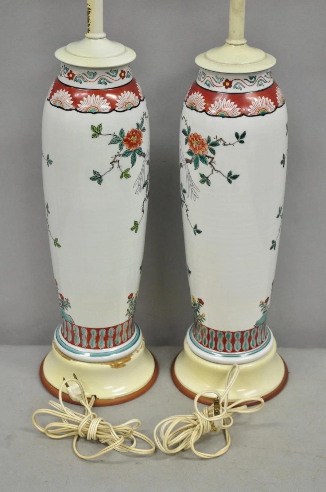 Lampe de table Jardinière Vase à fleurs en porcelaine chinoise Vintage Chinoiserie - Paire en vente 4