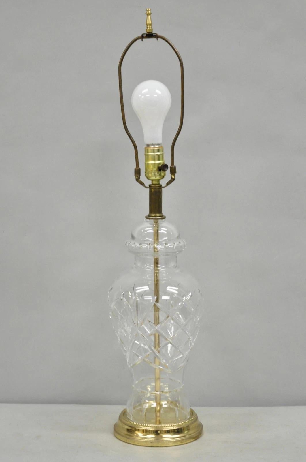 Vintage Chinoiserie Cut Crystal Glass Ginger Jar Brass Oriental Table Lamp For Sale 7
