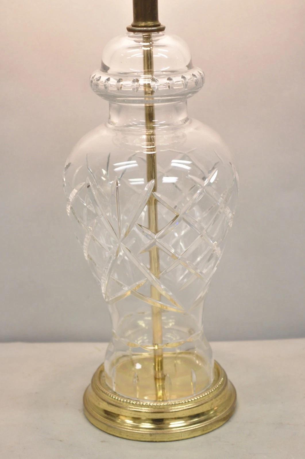 Unknown Vintage Chinoiserie Cut Crystal Glass Ginger Jar Brass Oriental Table Lamp For Sale