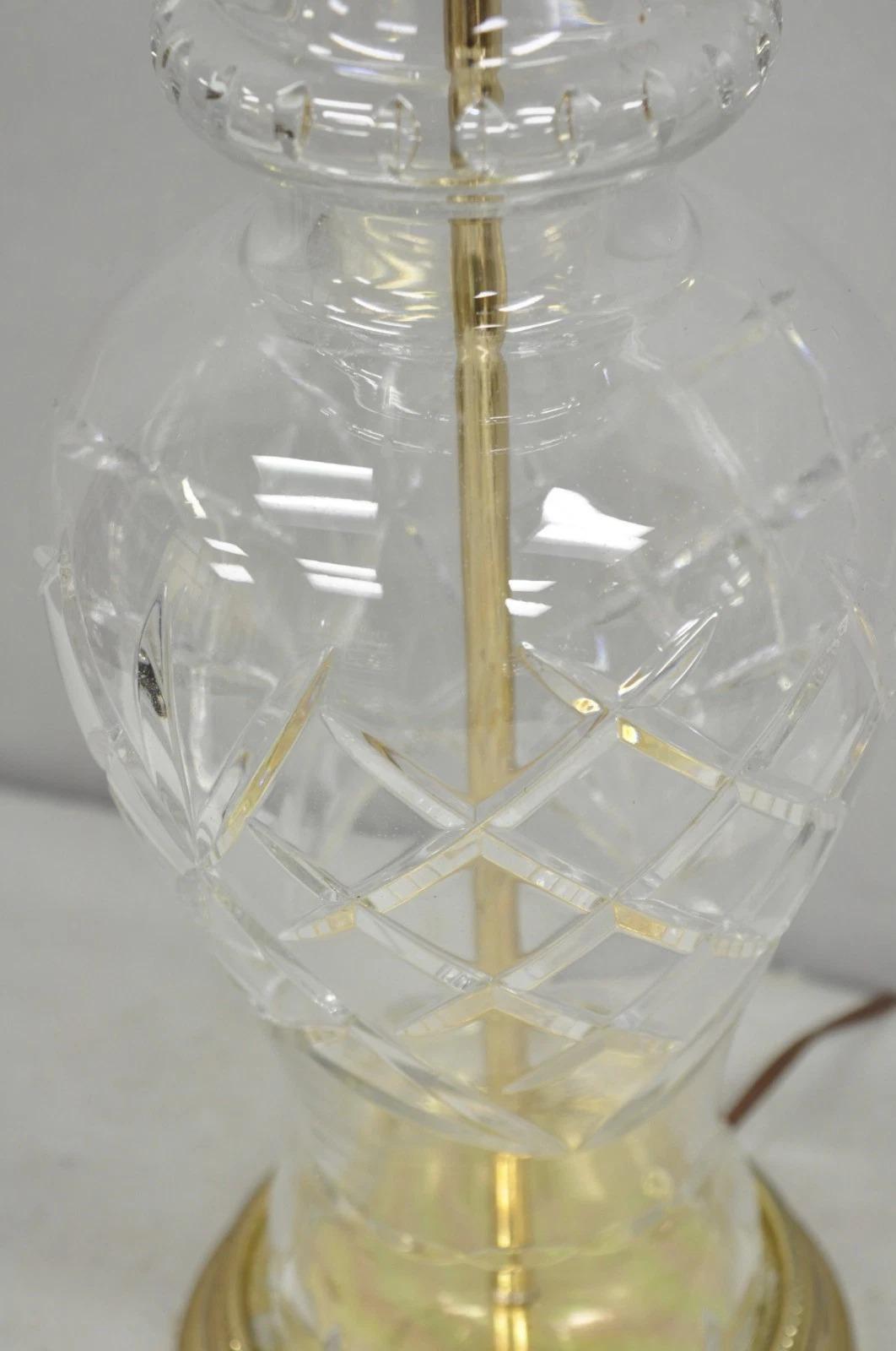 Vintage Chinoiserie Cut Crystal Glass Ginger Jar Brass Oriental Table Lamp For Sale 2