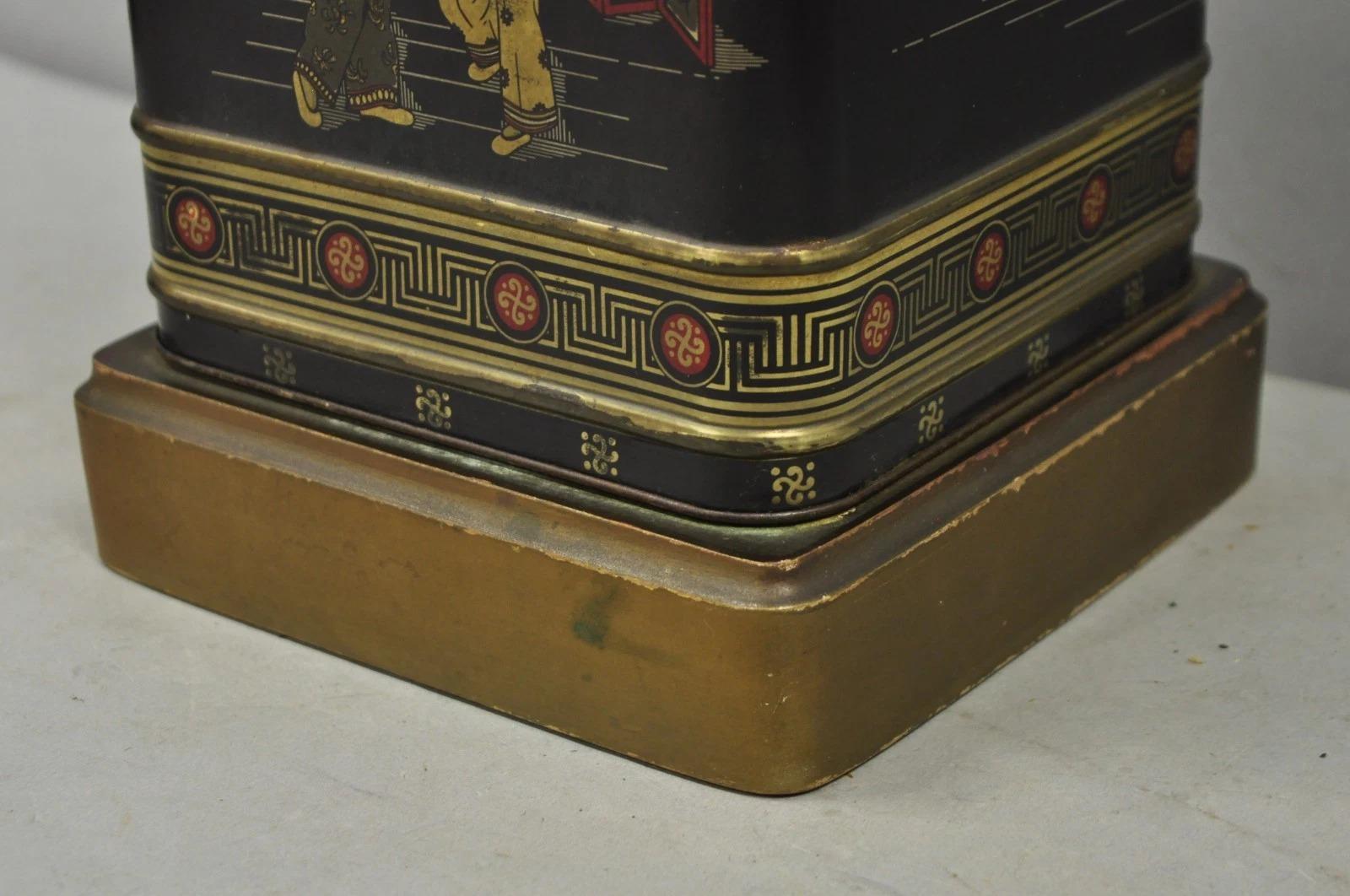 Lámpara de sobremesa Vintage Chinoiserie English Tole Metal Tea Canister Chinese Painted en venta 4