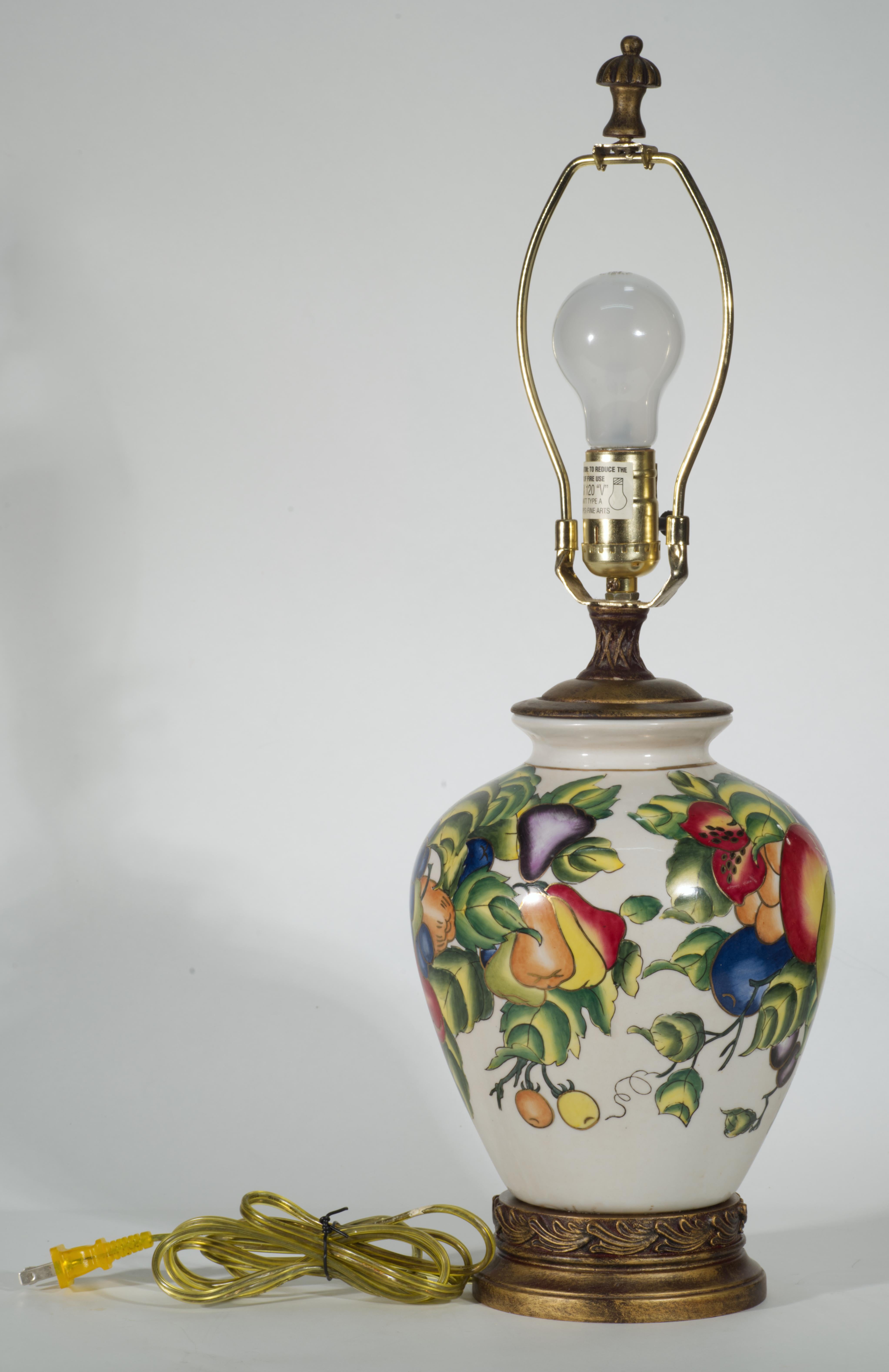 Vintage Chinoiserie Ginger Urn Table Lamp Fruits Leaves For Sale 2