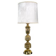 Lámpara de mesa vintage Chinoiserie Hollywood Regency Latón fundido con pantalla de damasco