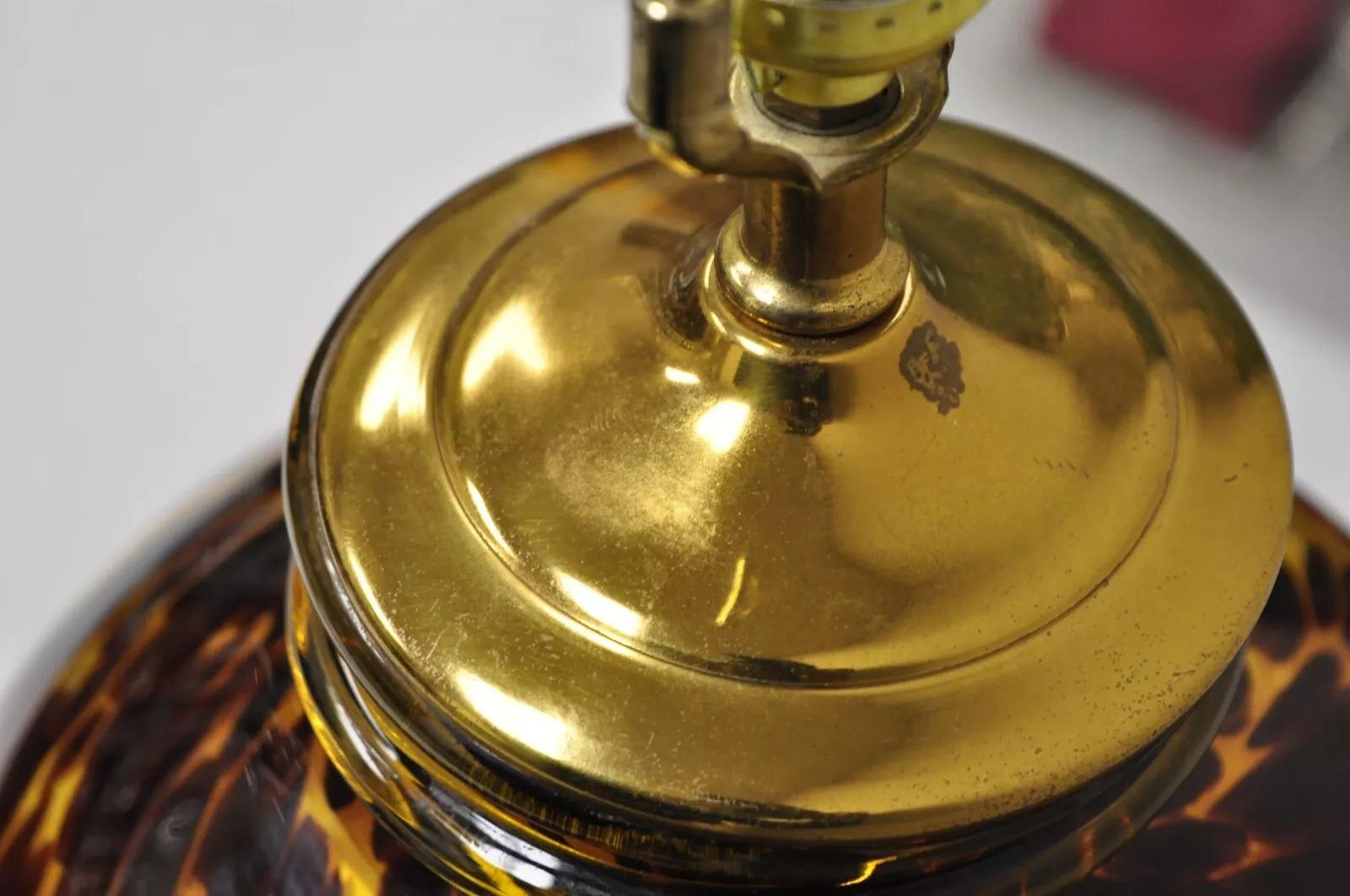Vintage Chinoiserie Hollywood Regency Tortoise Shell Blown Glass Table Lamp For Sale 3