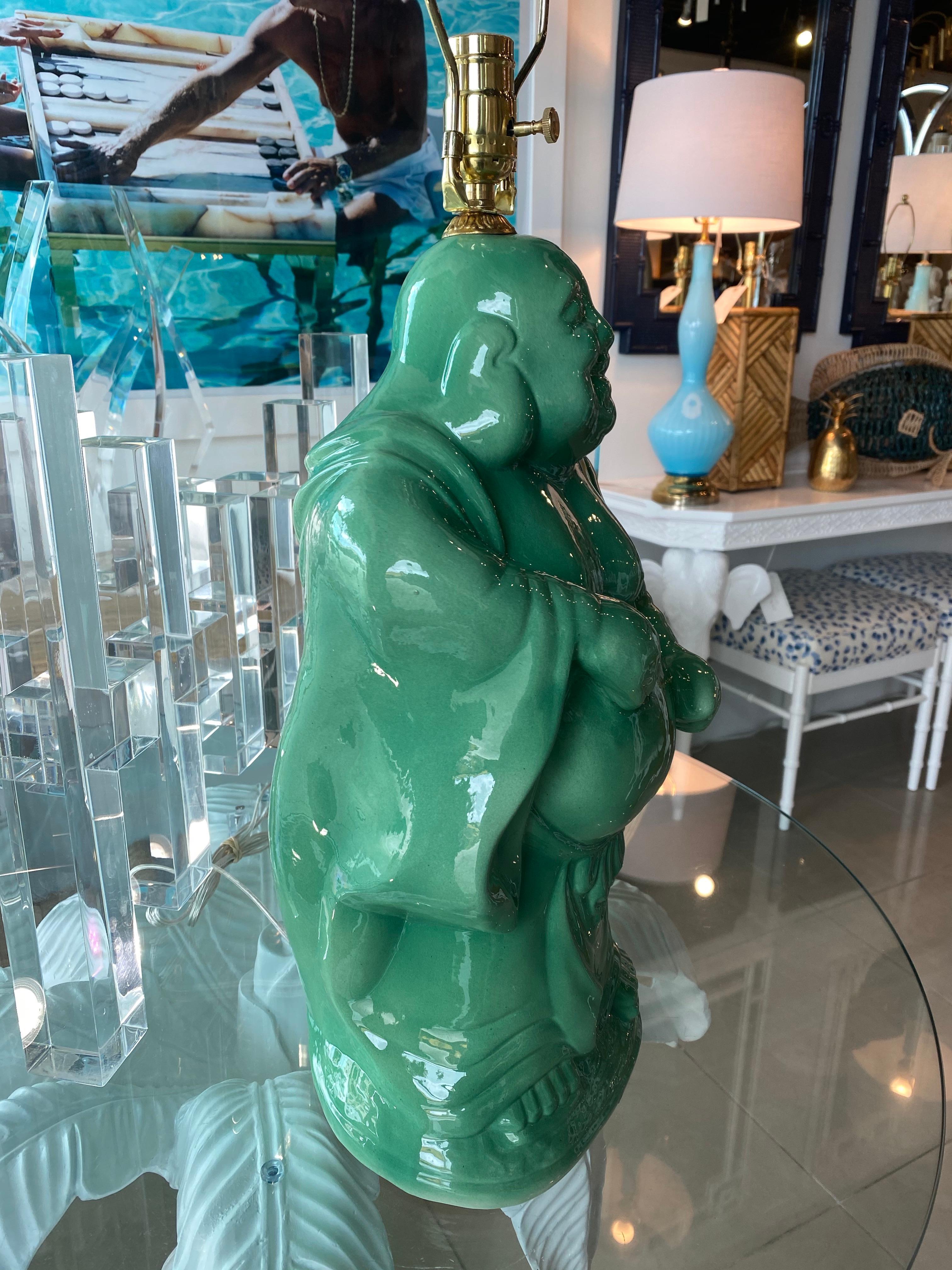 Vintage Chinoiserie Jade Green Buddha Ceramic Table Lamp Brass  For Sale 1