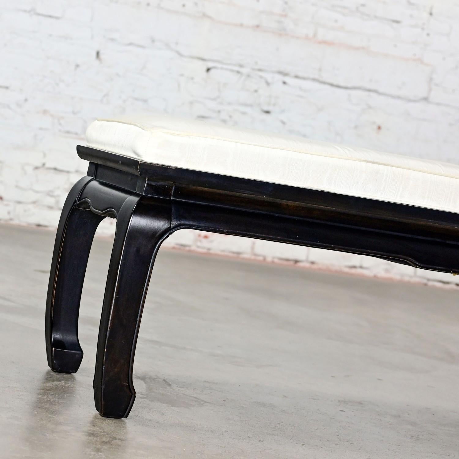 Banc vintage de style chinoiseries Ming de Raymond Sobota pour Century Furniture en vente 4