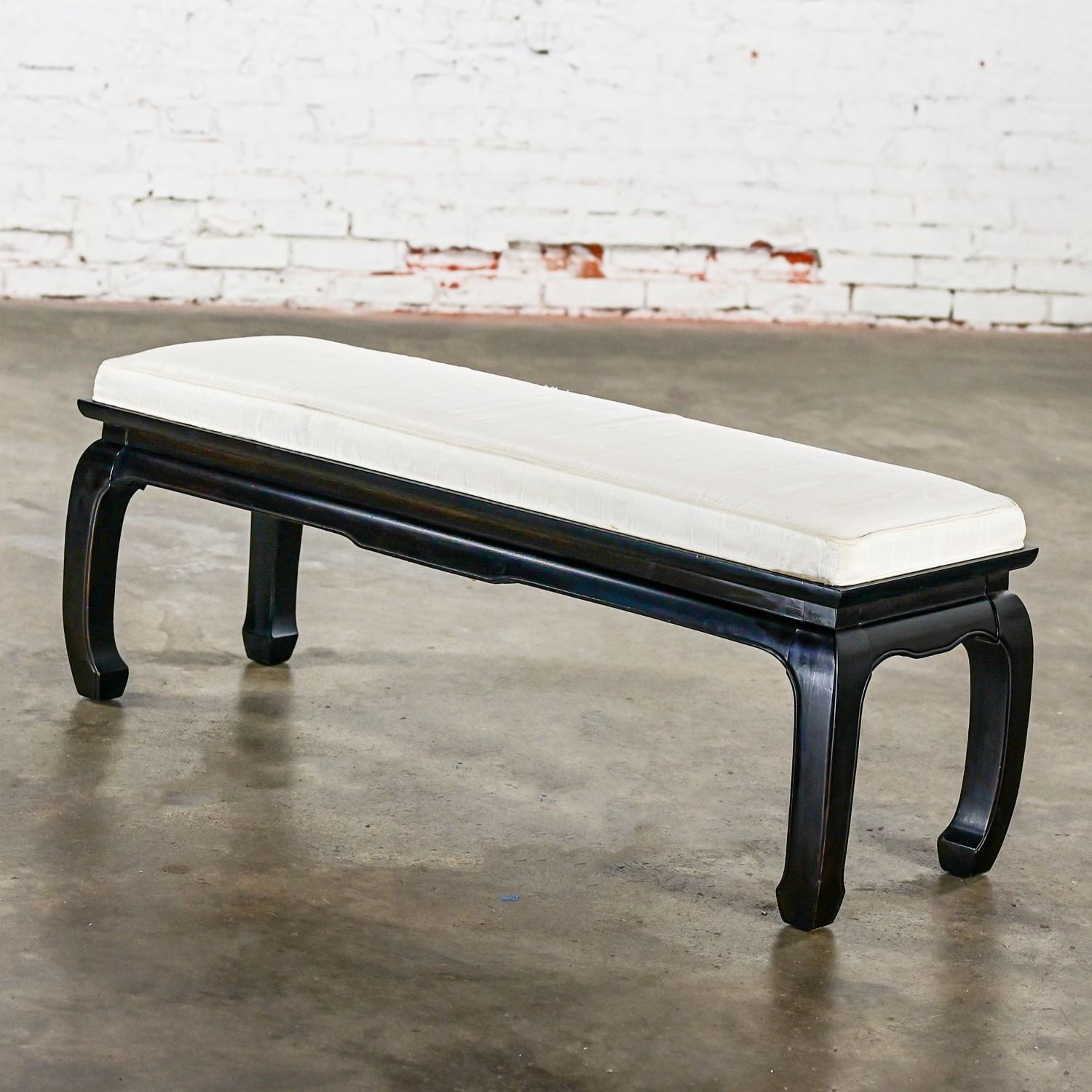 Chinoiseries Banc vintage de style chinoiseries Ming de Raymond Sobota pour Century Furniture en vente
