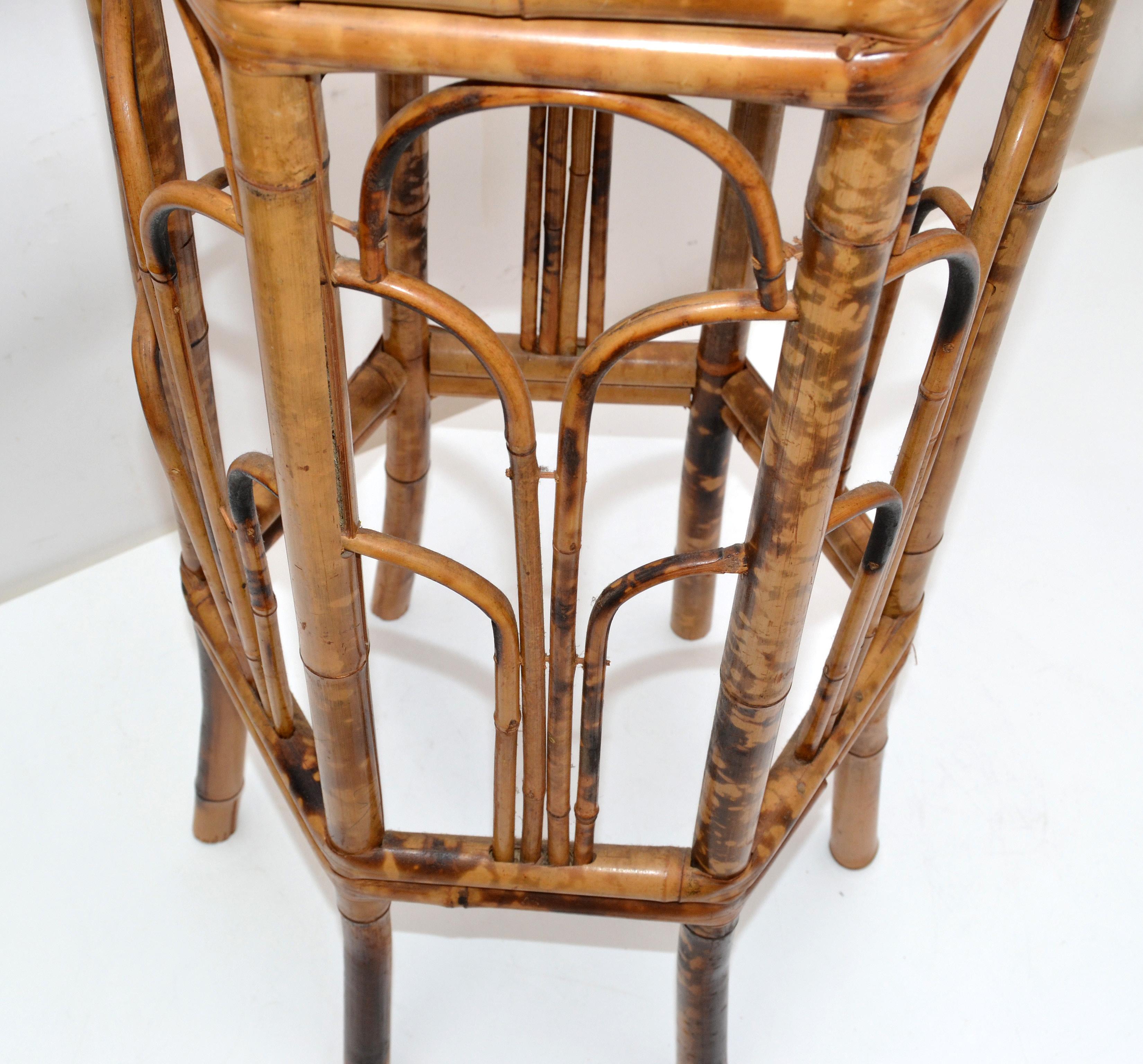 Asian Vintage Chinoiserie Octagonal Shaped Rattan and Bamboo Plant Stand, Side Table