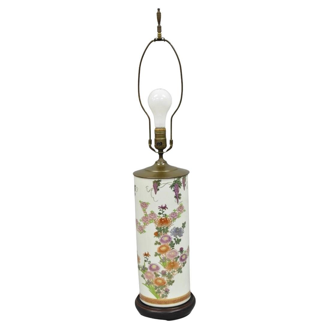 Vintage Chinoiserie Oriental Chinese Porcelain Floral Paint Zylinder Tischlampe