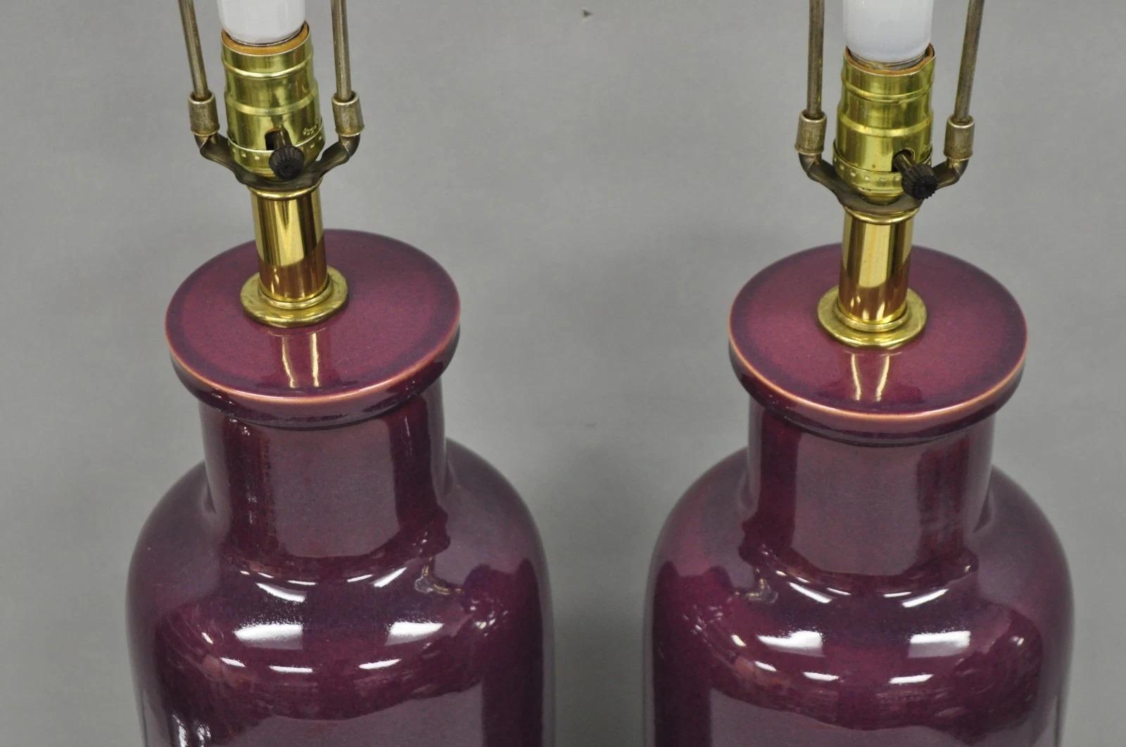 XX secolo Lampade da tavolo Jardiniere in ceramica porcellanata vintage Chinoiserie Plum Purple - coppia in vendita
